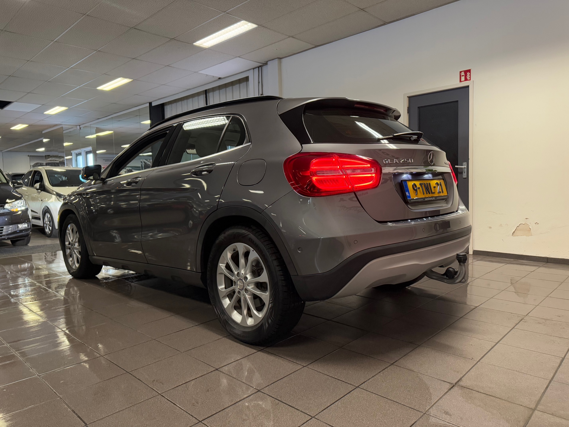 https://www.autokooy.nl//xml/images/44441096-3.JPG