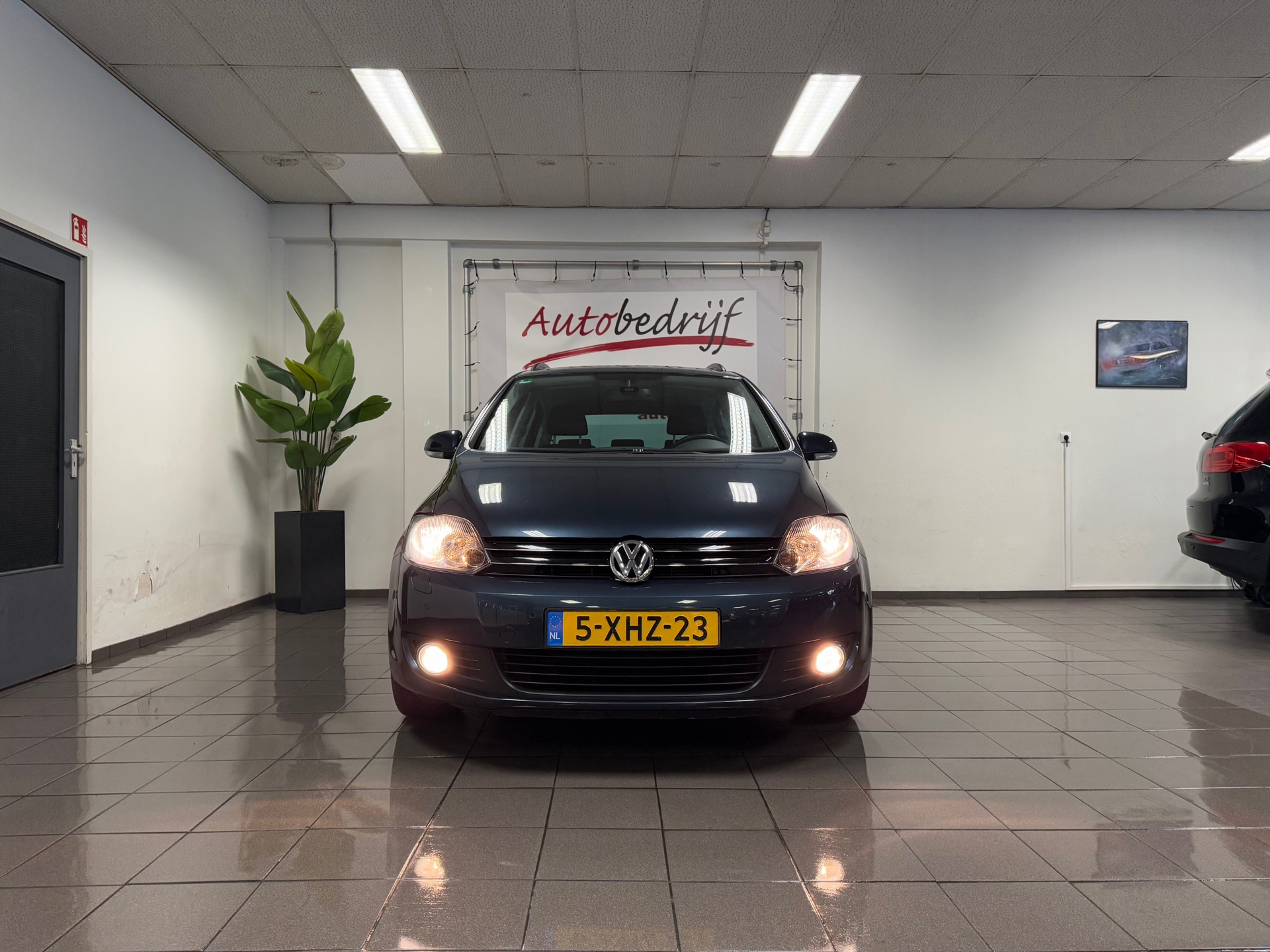 https://www.autokooy.nl//xml/images/44463907-8.JPG