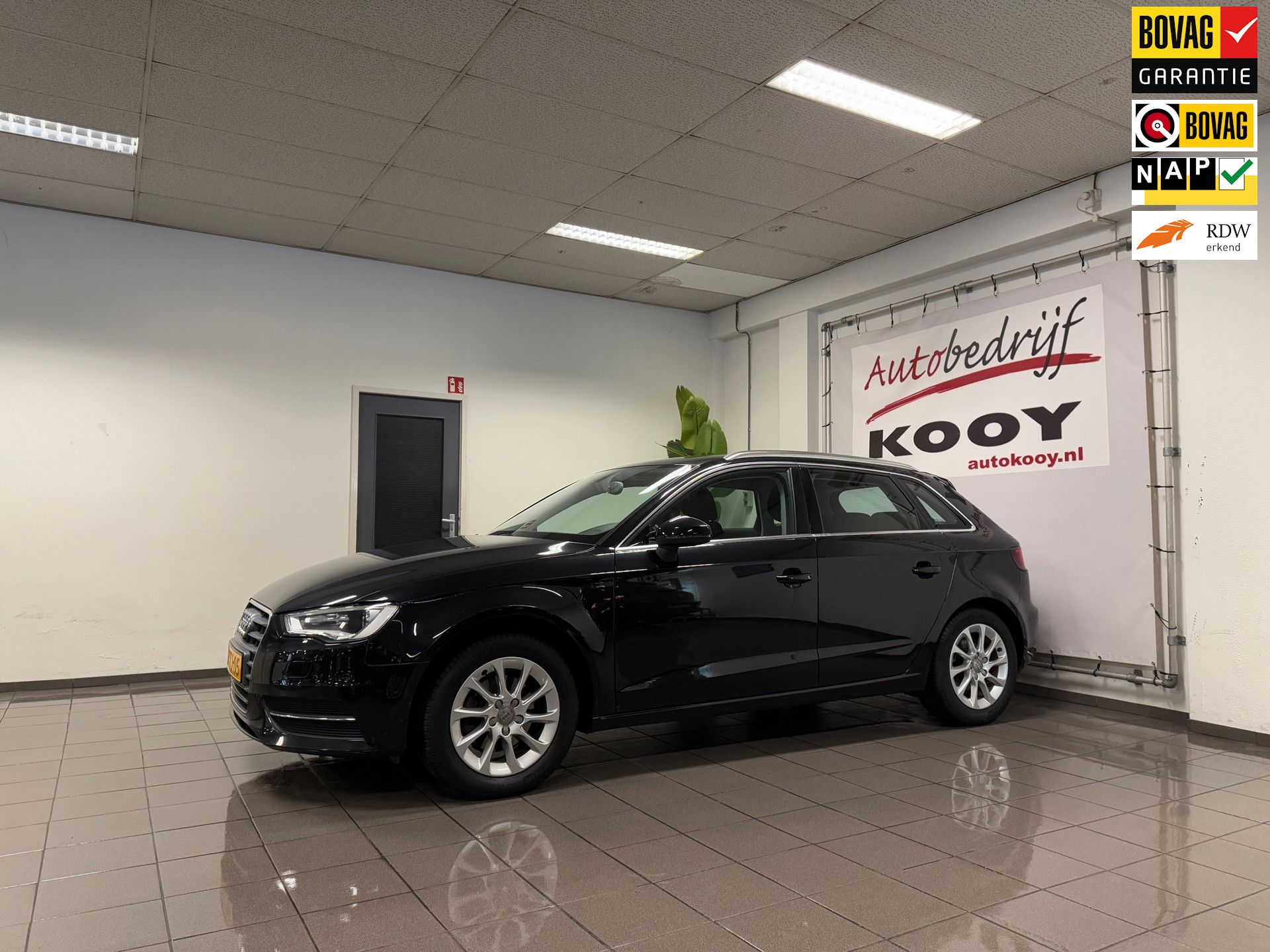 Audi A3 Sportback 1.4 TFSI Attraction Pro Line plus * NL Auto / Navigatie / Trekhaak / Cruise control *
