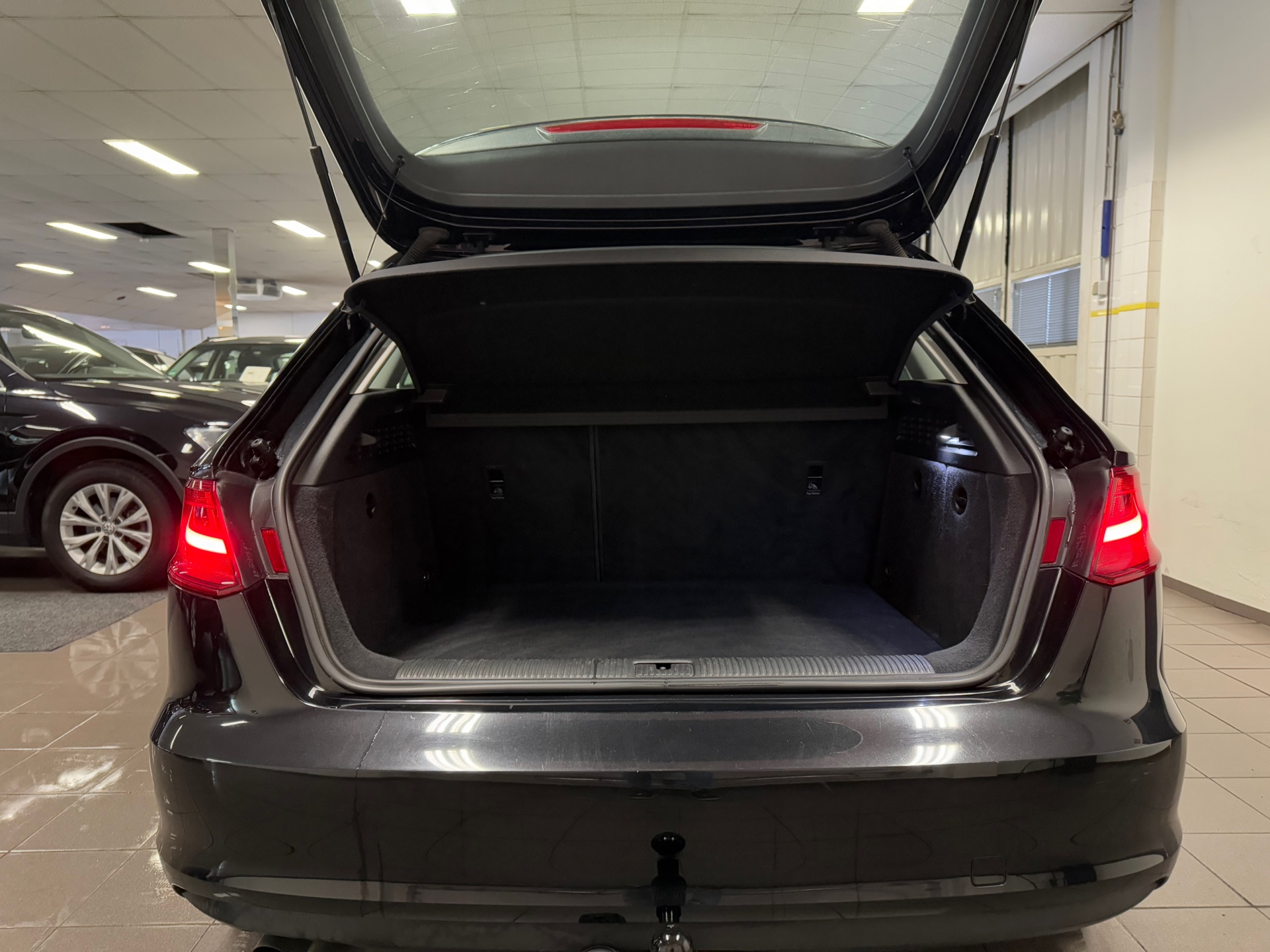 https://www.autokooy.nl//xml/images/44463921-5.JPG