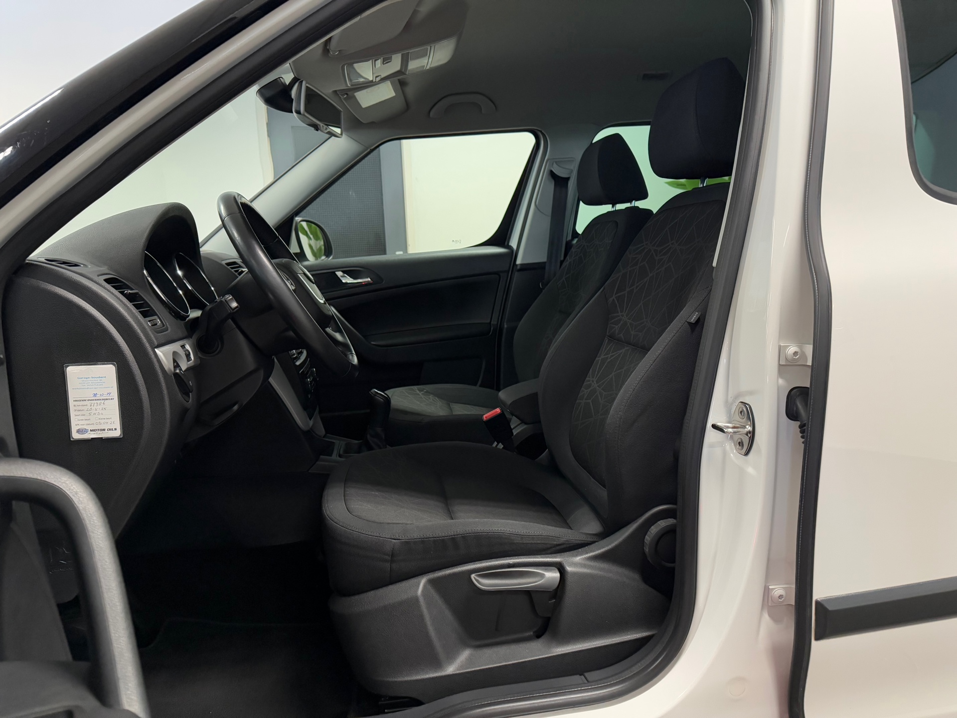 https://www.autokooy.nl//xml/images/44489718-11.JPG