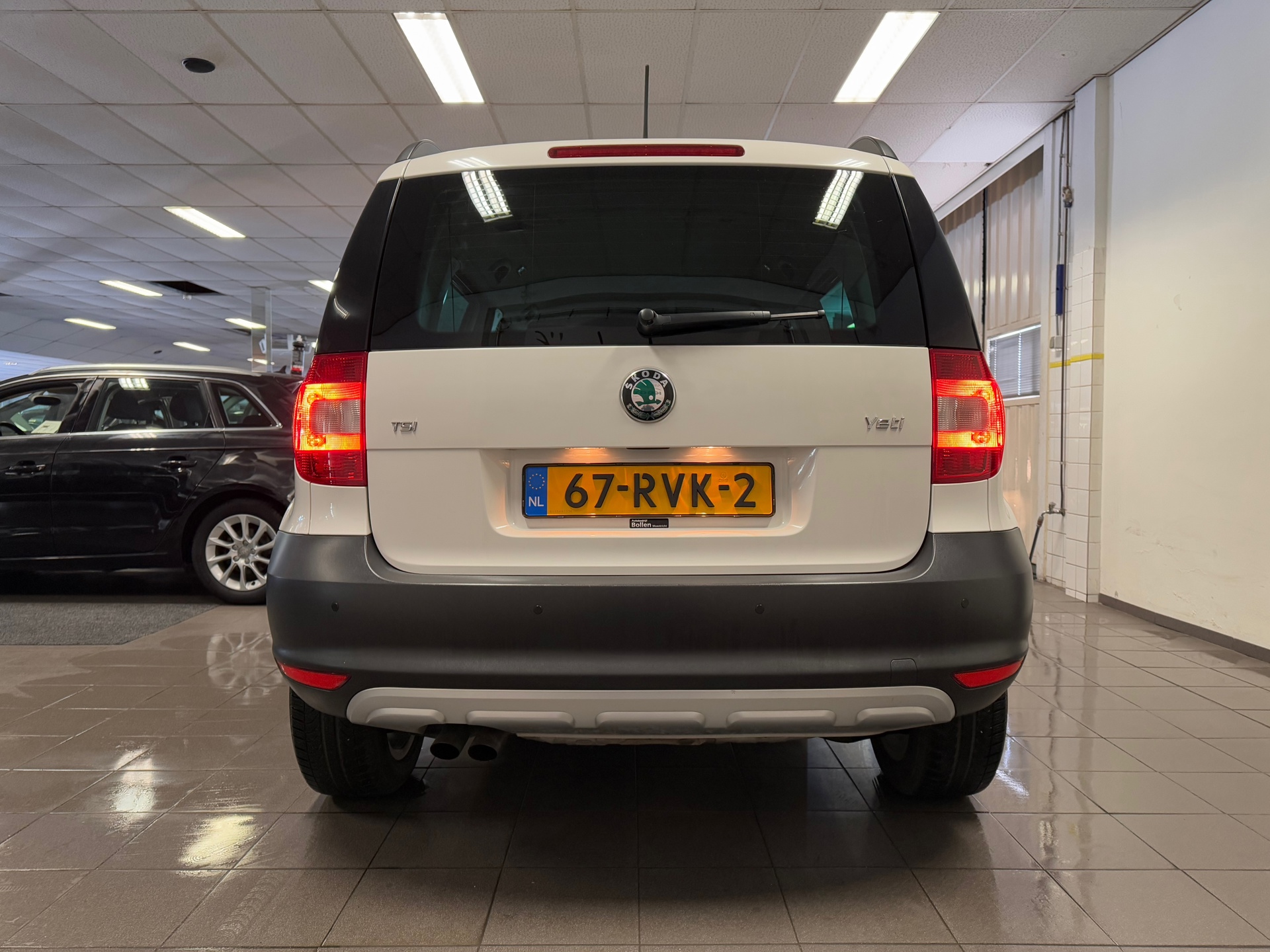 https://www.autokooy.nl//xml/images/44489718-4.JPG