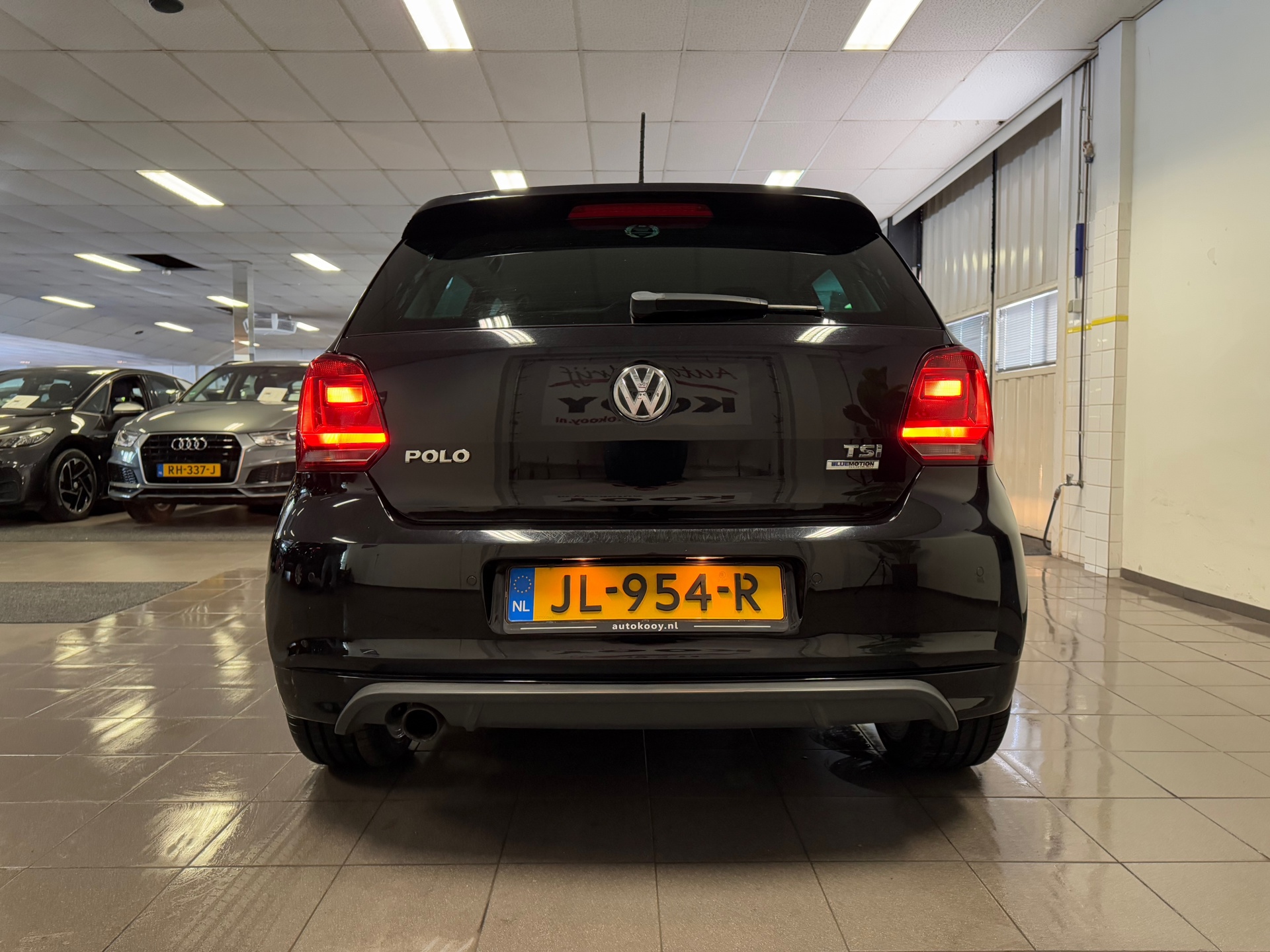 https://www.autokooy.nl//xml/images/44518352-4.JPG