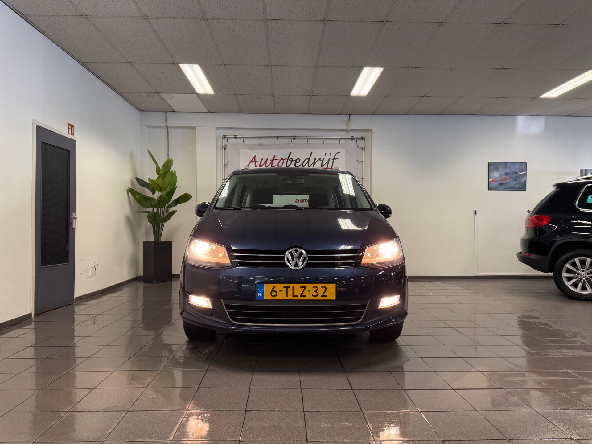 https://www.autokooy.nl//xml/images/44637145-8.JPG