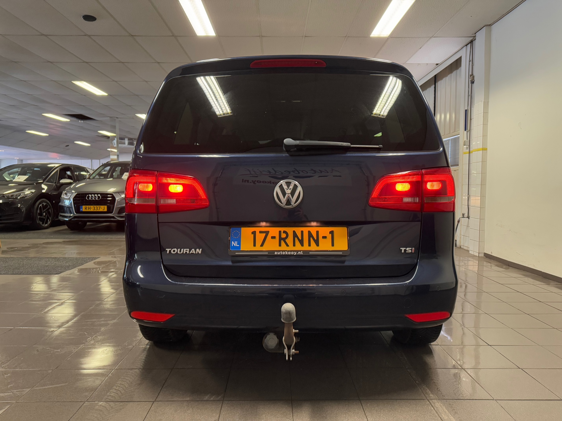 https://www.autokooy.nl//xml/images/44660365-4.JPG