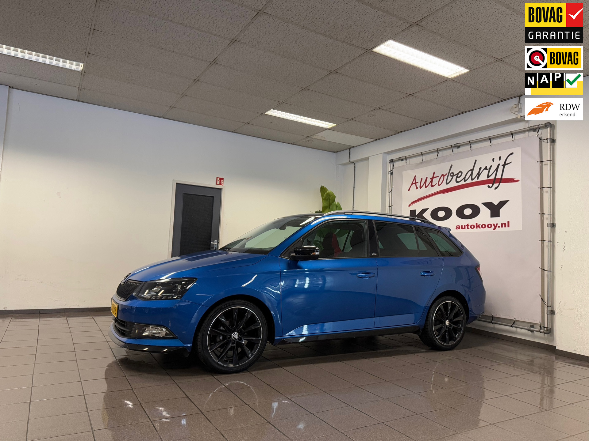Skoda Fabia Combi 1.0 TSI Monte Carlo * Panoramadak / Trekhaak / Navigatie / LM Velgen / NL Auto *