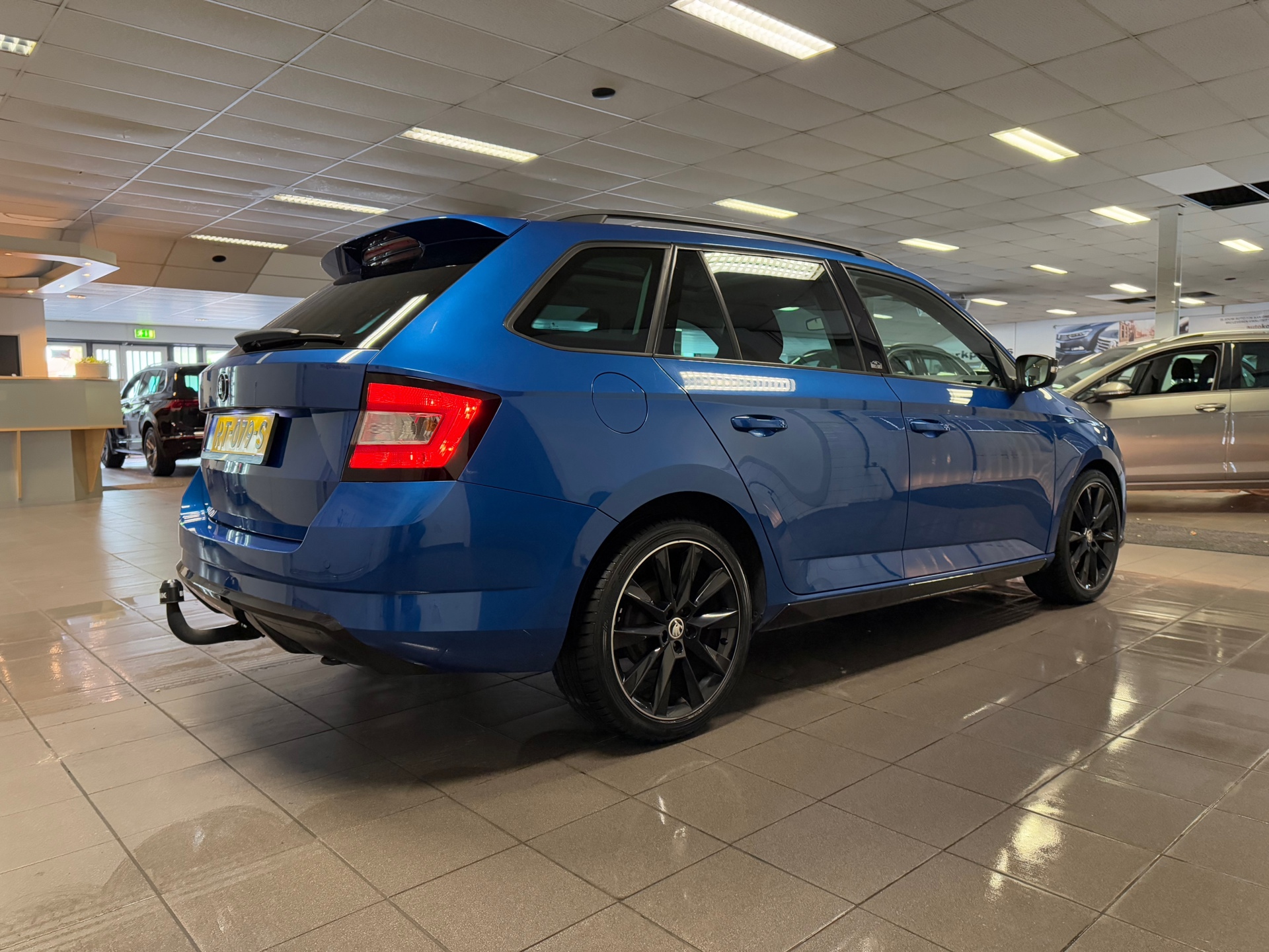 https://www.autokooy.nl//xml/images/44735028-6.JPG