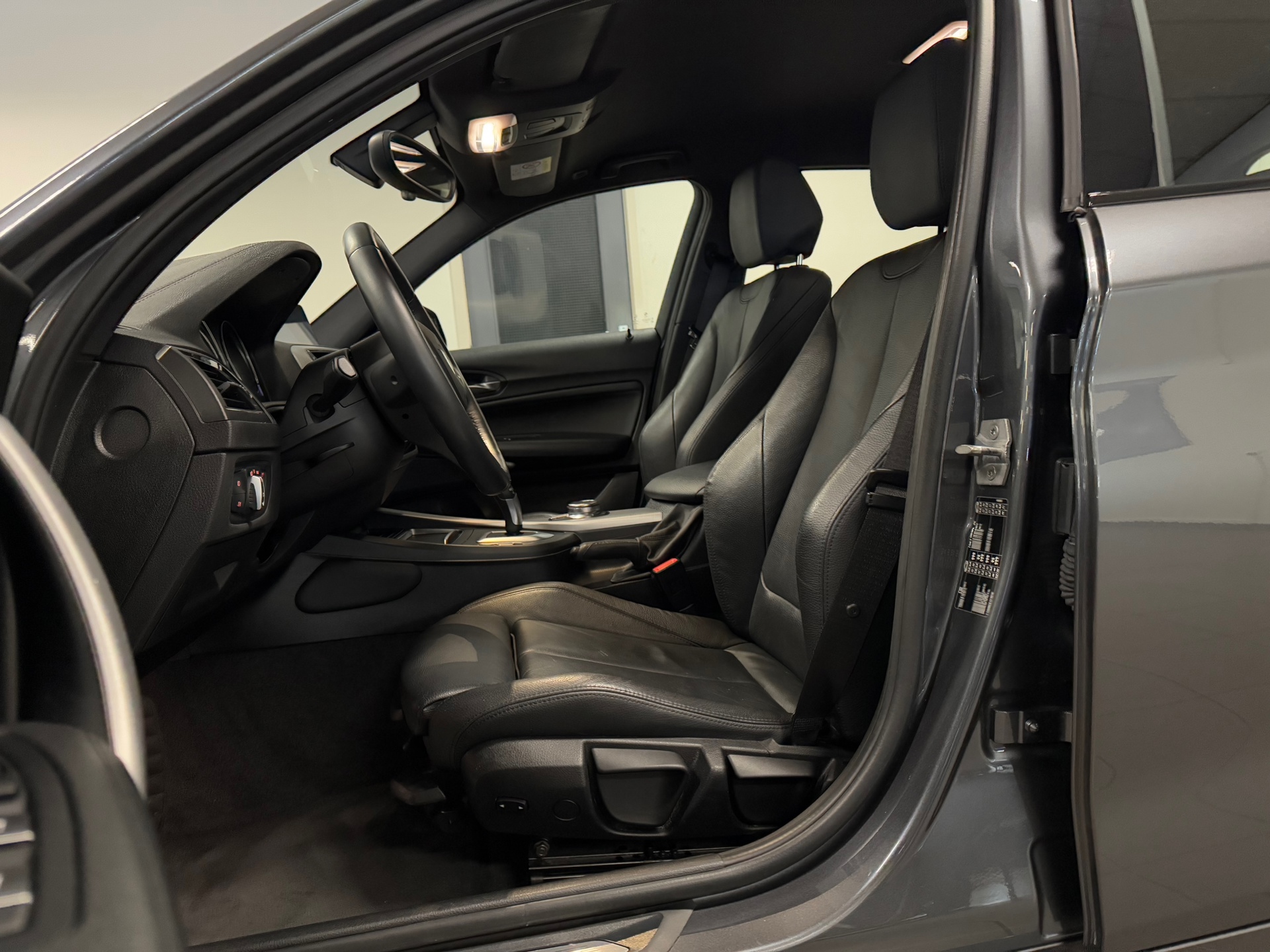 https://www.autokooy.nl//xml/images/44735096-12.JPG