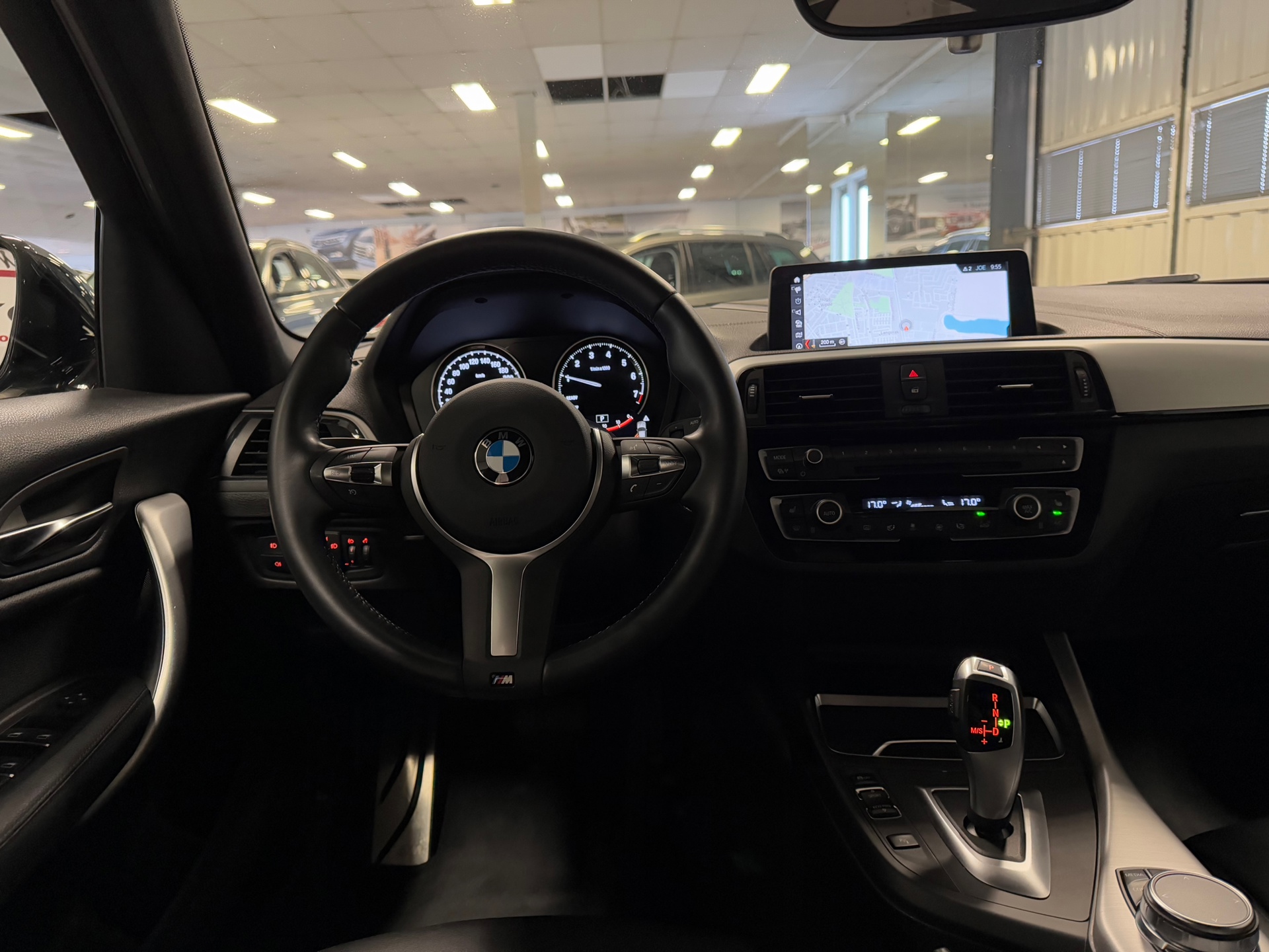 https://www.autokooy.nl//xml/images/44735096-22.JPG