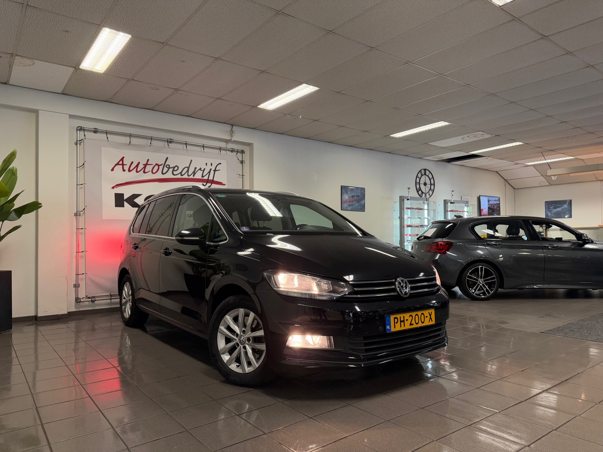 https://www.autokooy.nl//xml/images/44759774-8.JPG
