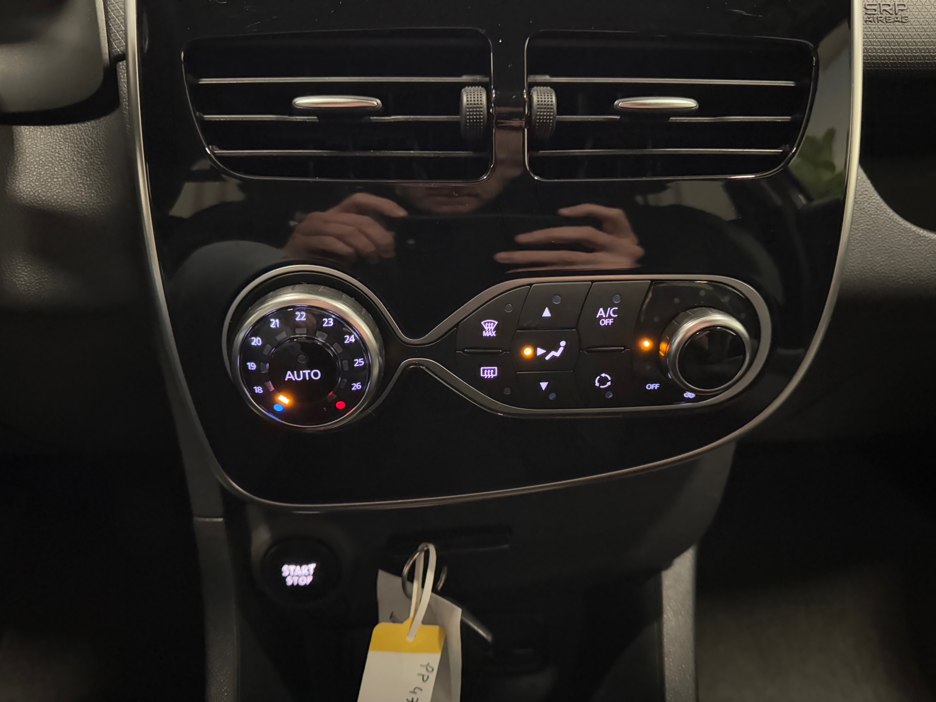 https://www.autokooy.nl//xml/images/44792788-20.JPG