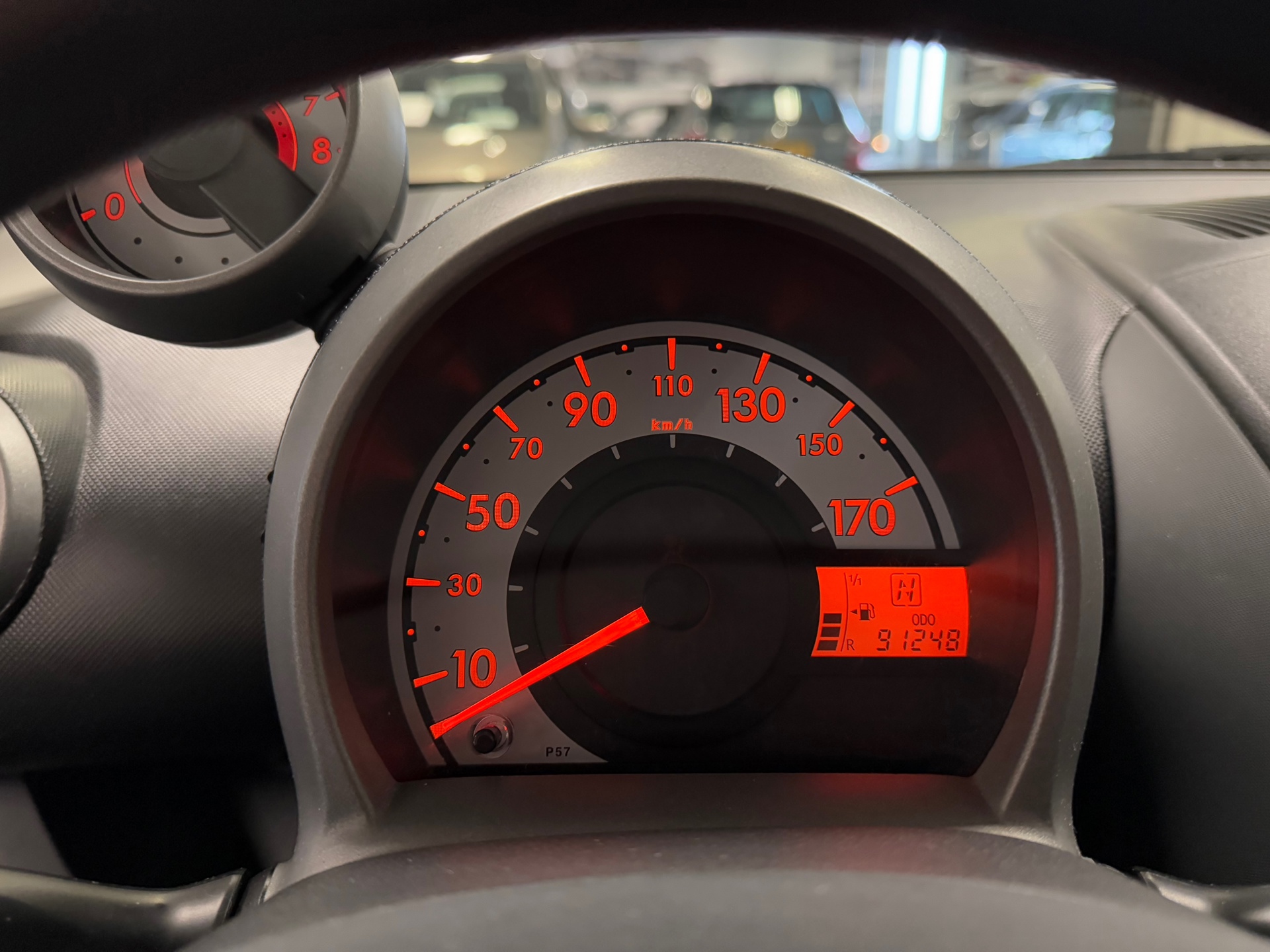 https://www.autokooy.nl//xml/images/44793381-14.JPG
