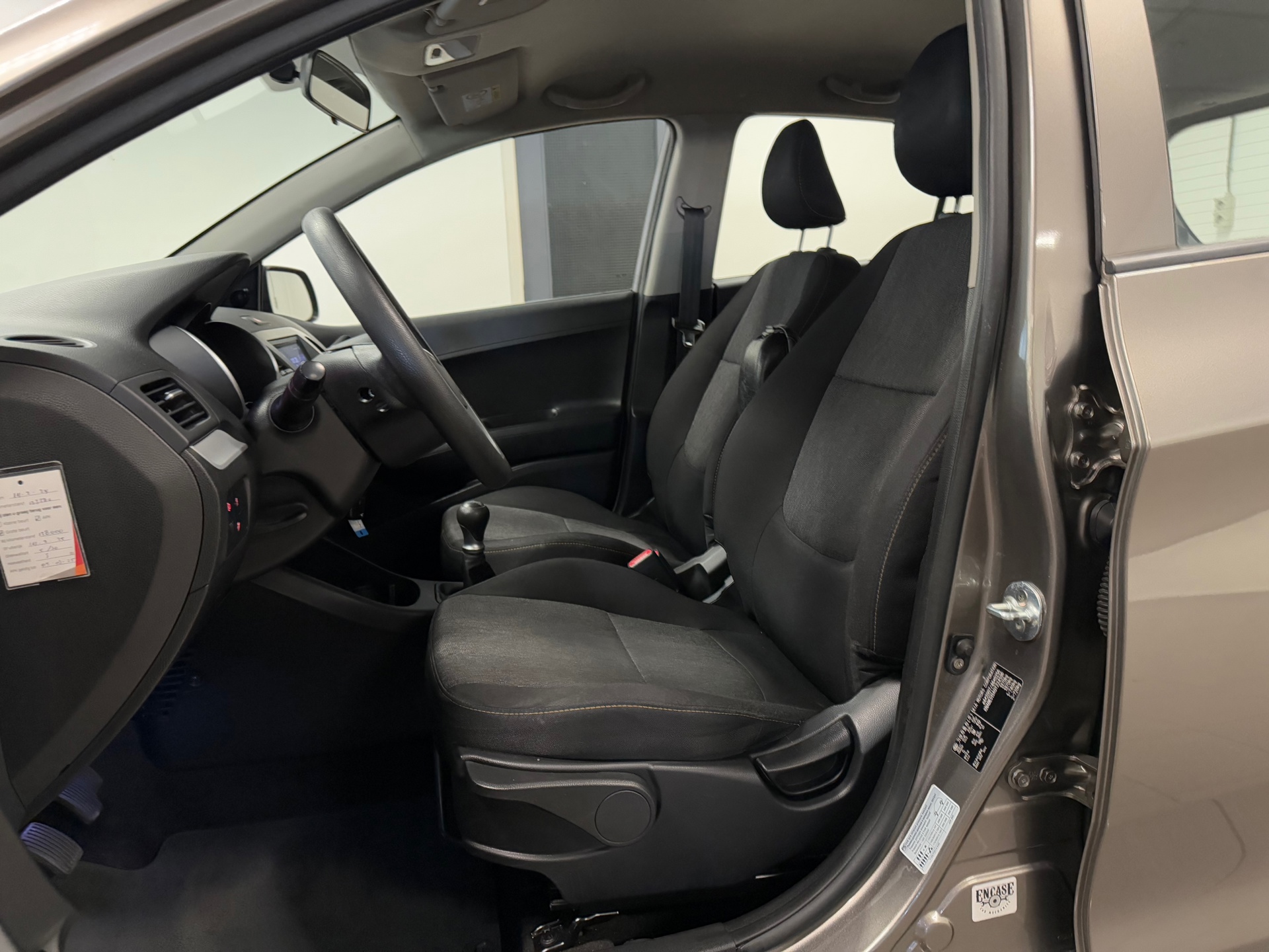 https://www.autokooy.nl//xml/images/44943614-11.JPG