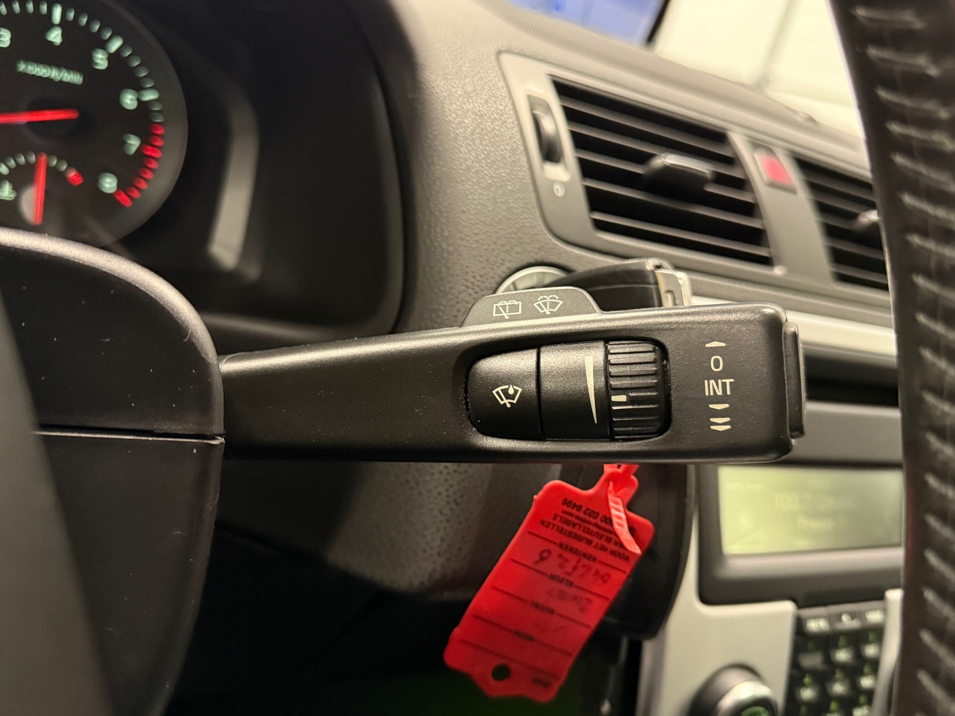https://www.autokooy.nl//xml/images/45308983-16.JPG