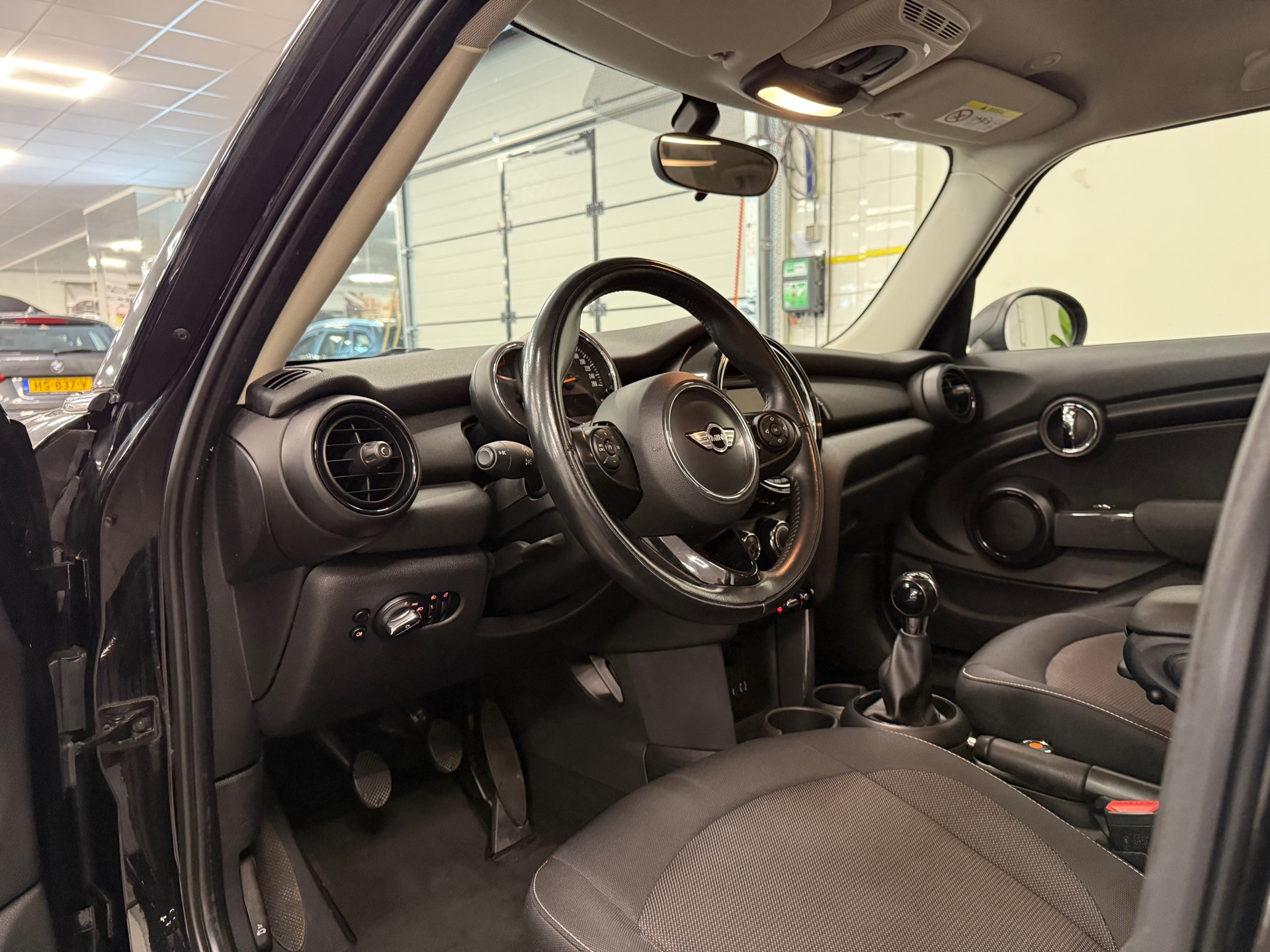 https://www.autokooy.nl//xml/images/45309132-12.JPG