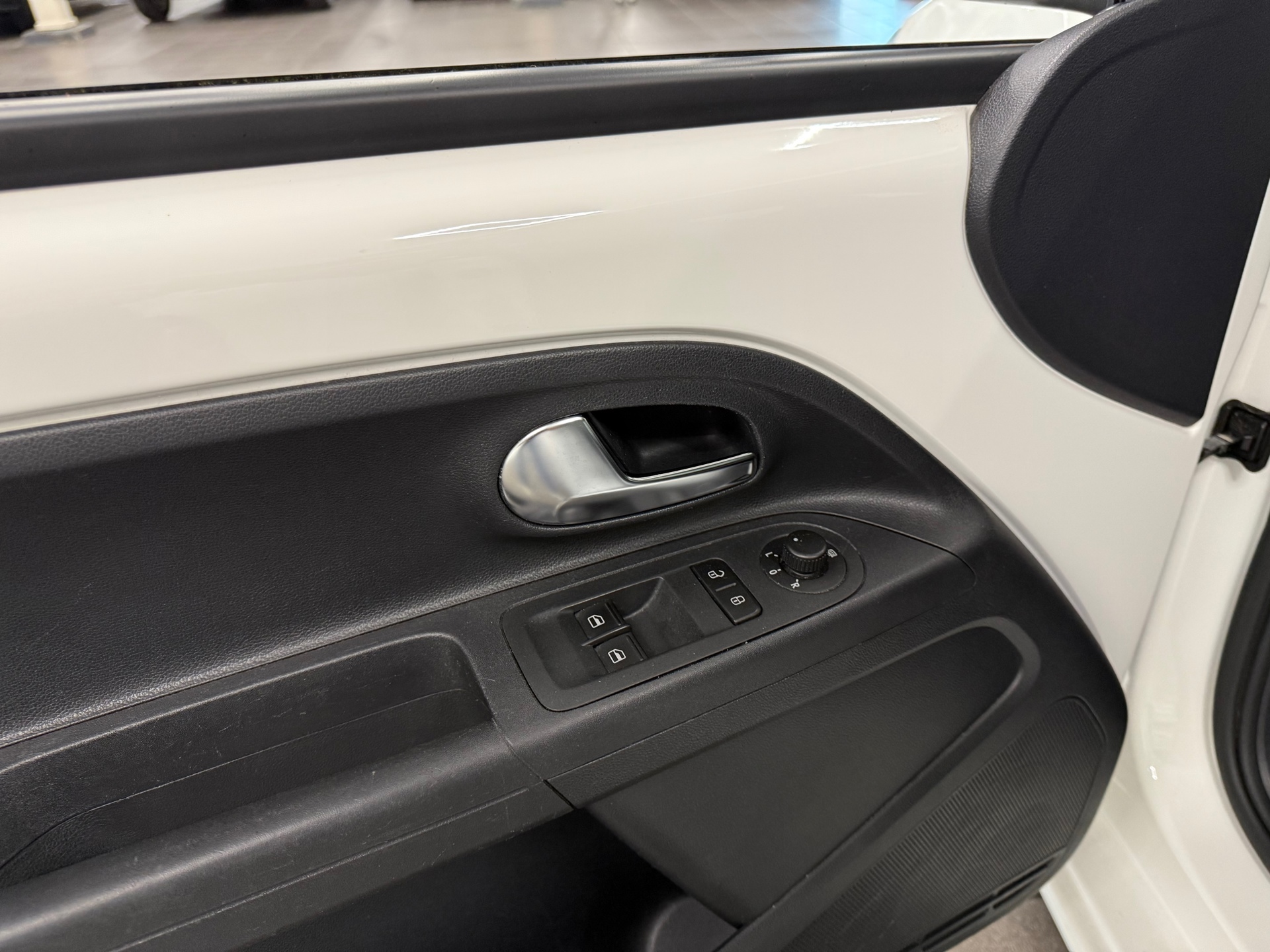 https://www.autokooy.nl//xml/images/45309232-10.JPG
