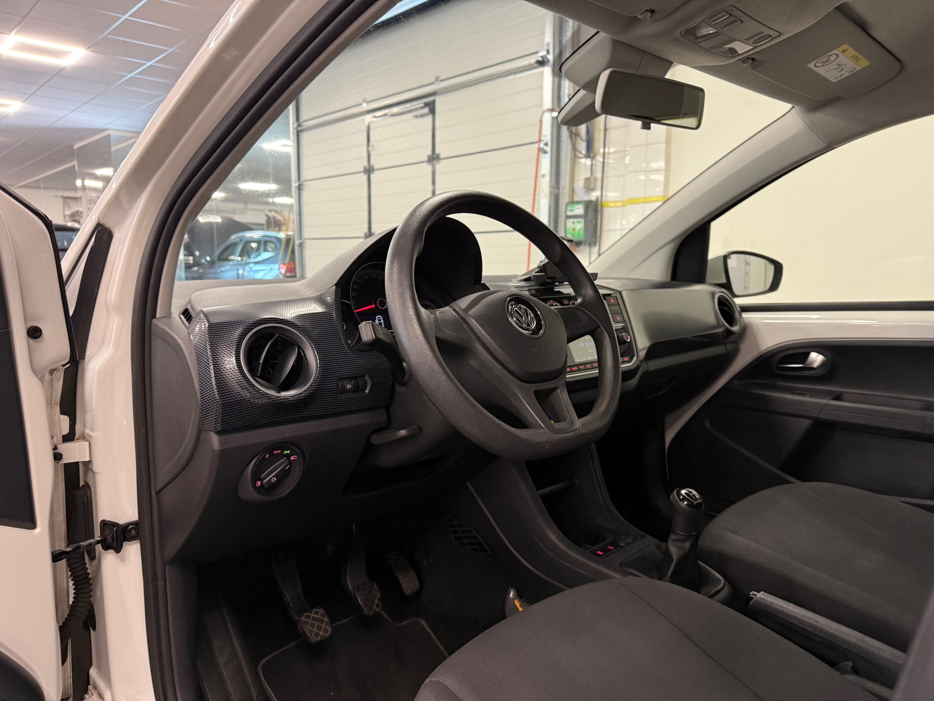 https://www.autokooy.nl//xml/images/45309232-12.JPG