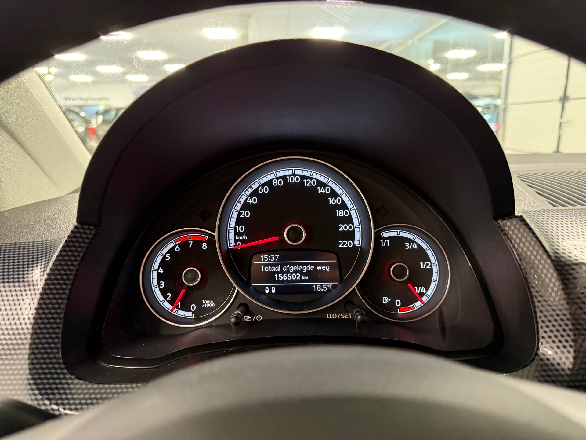 https://www.autokooy.nl//xml/images/45309232-14.JPG