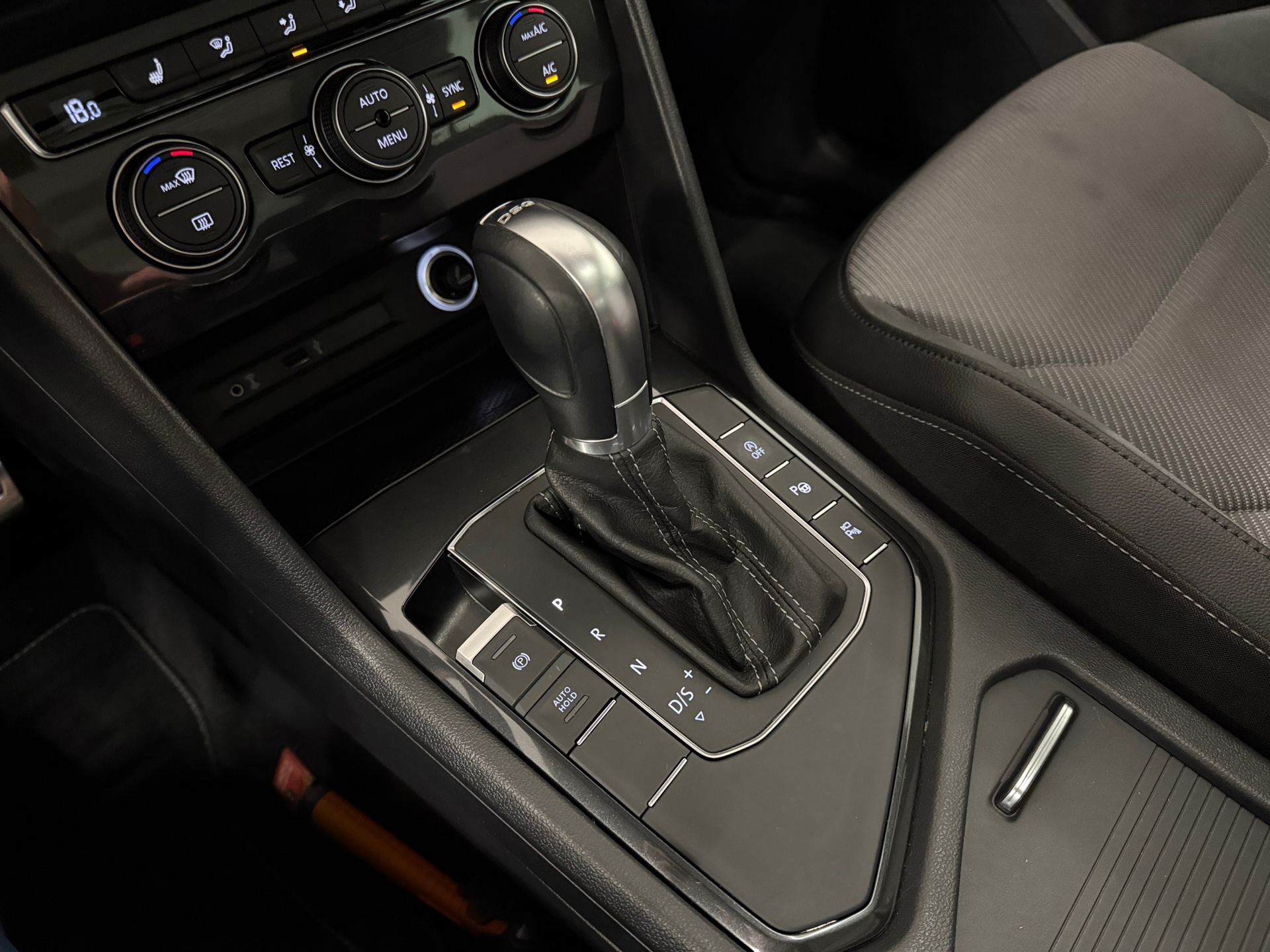 https://www.autokooy.nl//xml/images/45384845-19.JPG