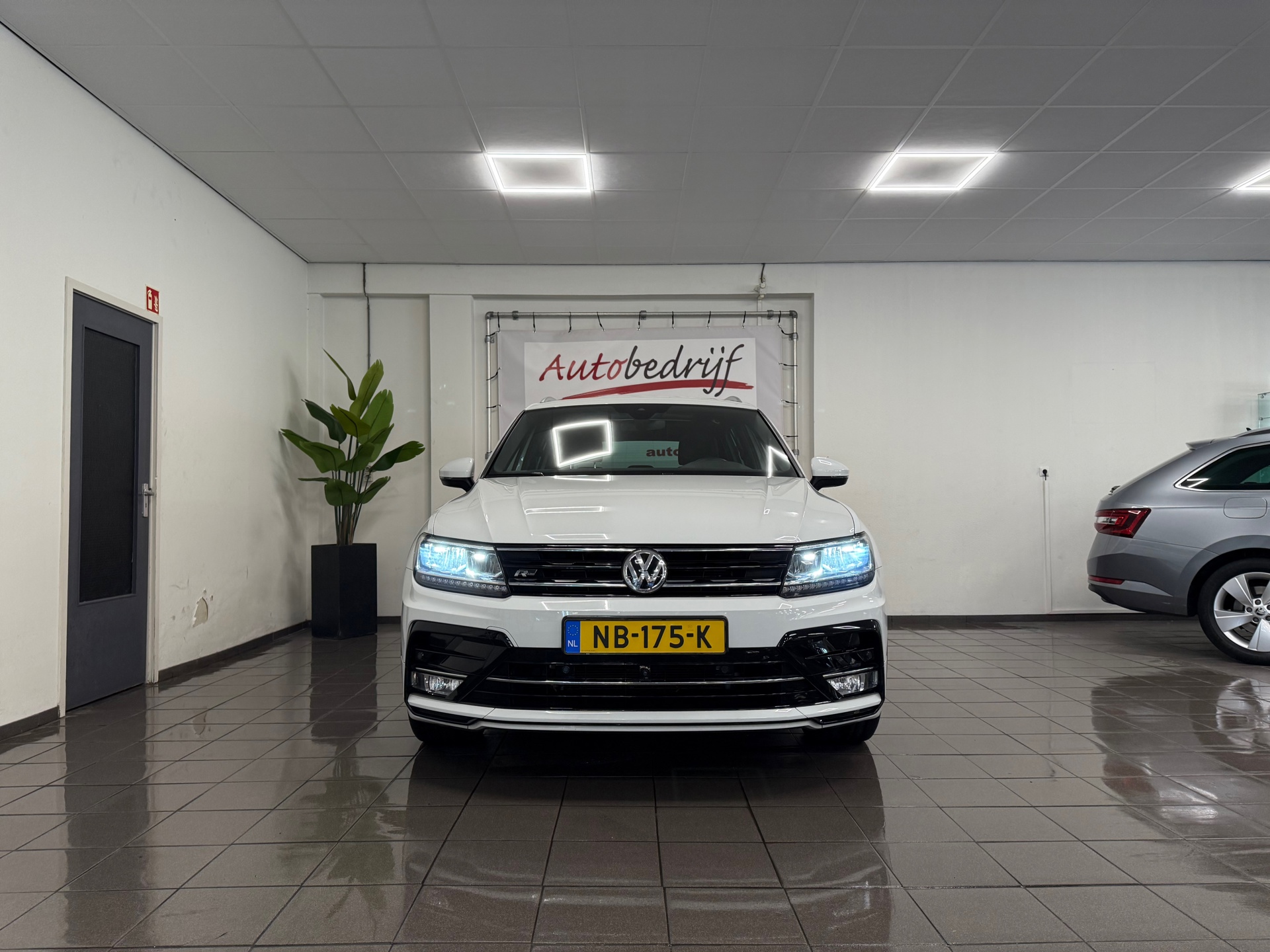 https://www.autokooy.nl//xml/images/45384845-8.JPG