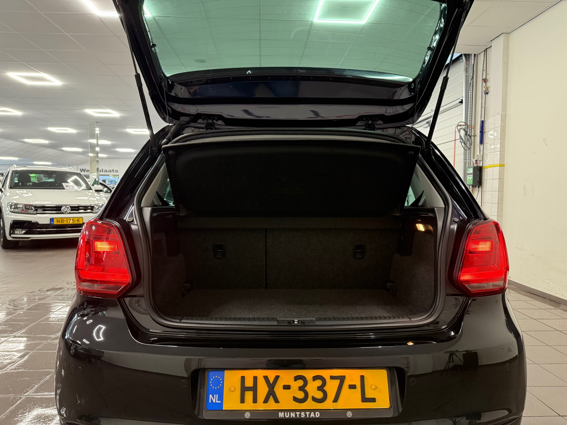 https://www.autokooy.nl//xml/images/45413785-5.JPG