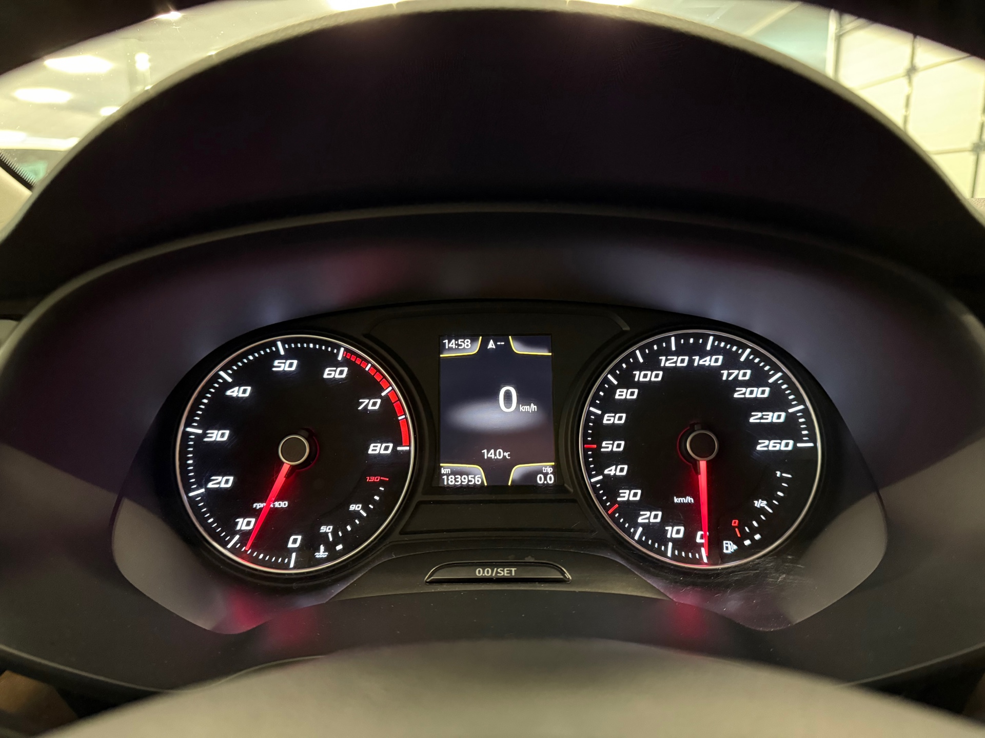 https://www.autokooy.nl//xml/images/45413902-14.JPG