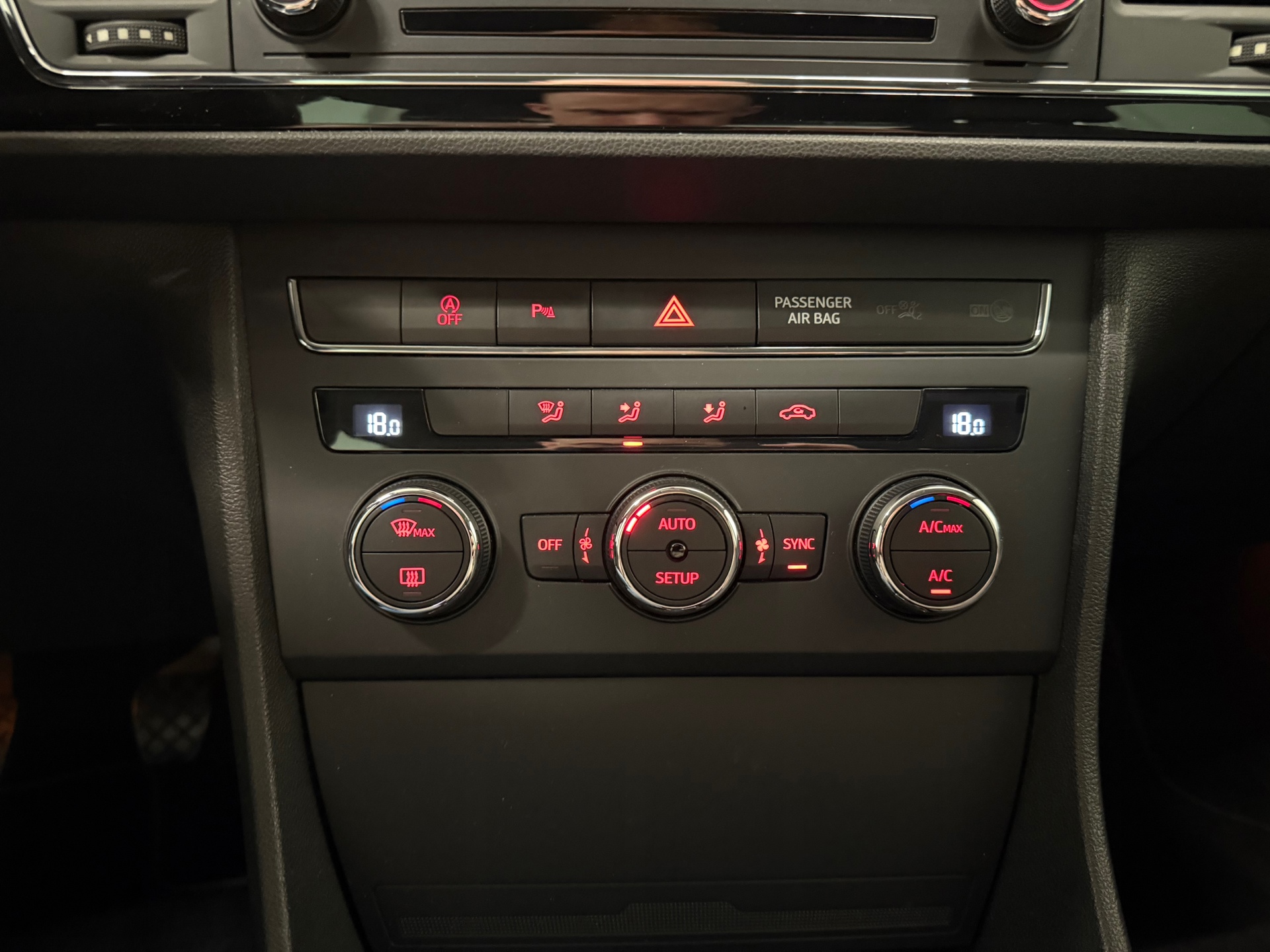 https://www.autokooy.nl//xml/images/45413902-20.JPG