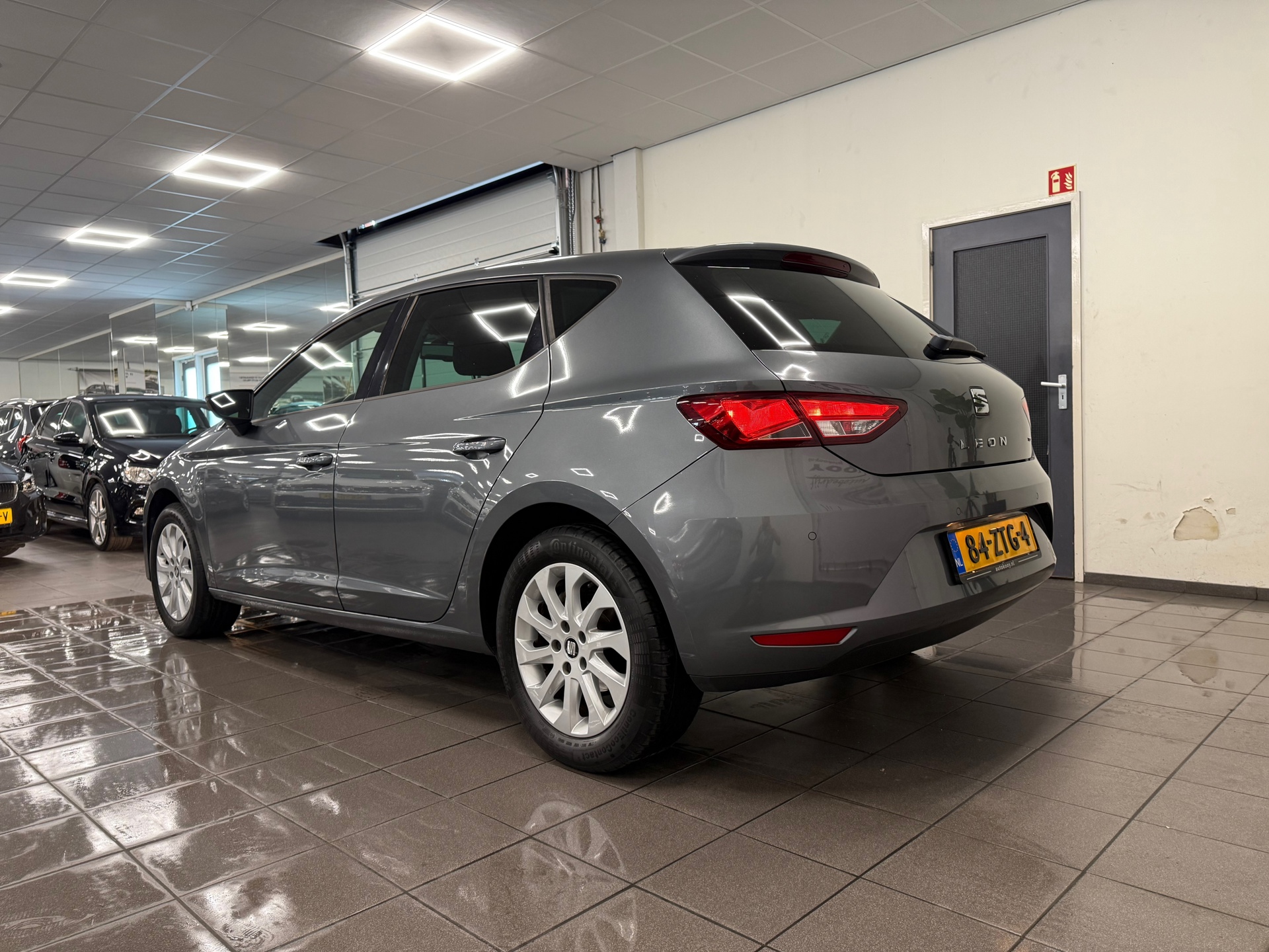https://www.autokooy.nl//xml/images/45413902-3.JPG