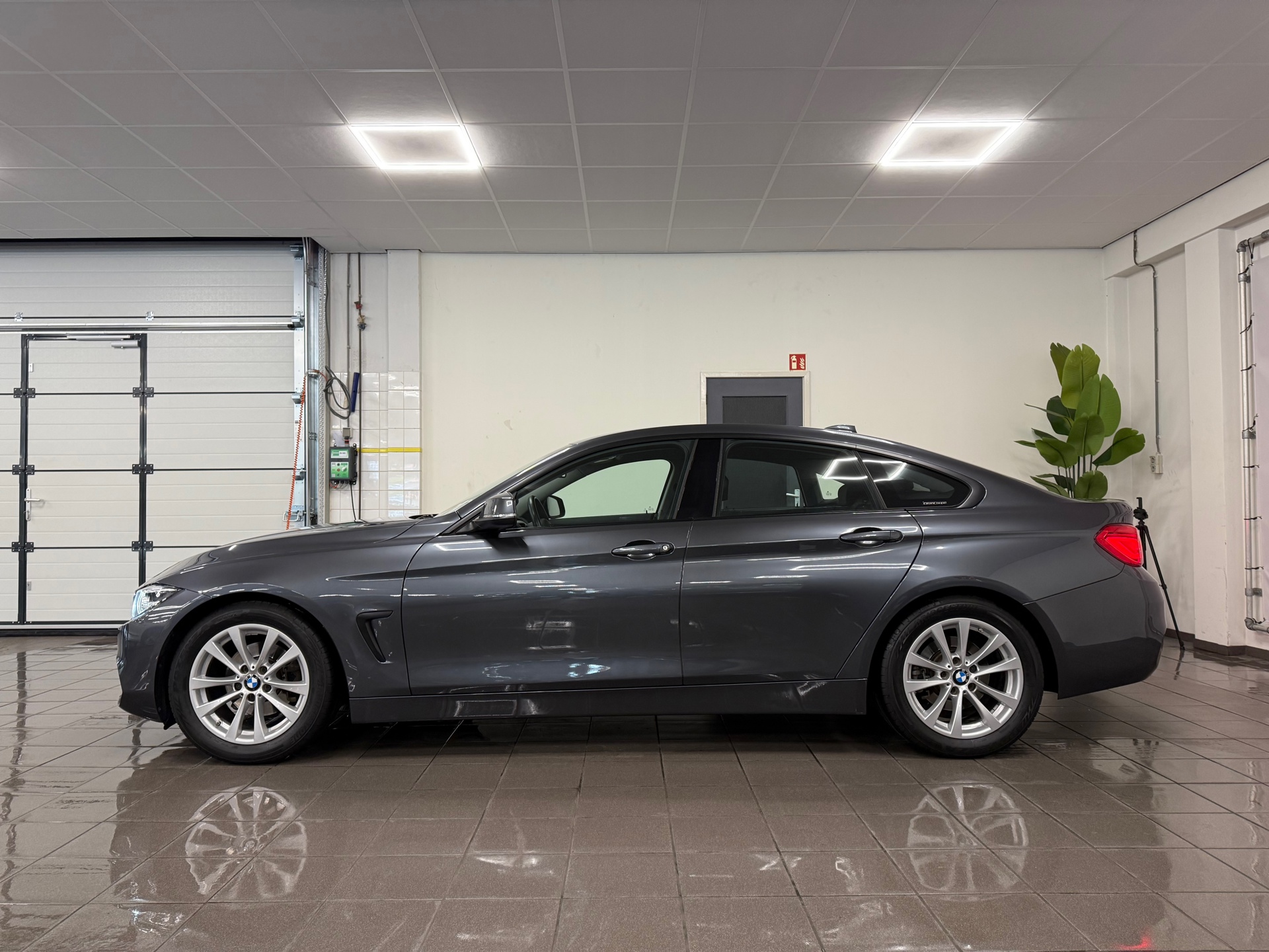 https://www.autokooy.nl//xml/images/45414017-2.JPG