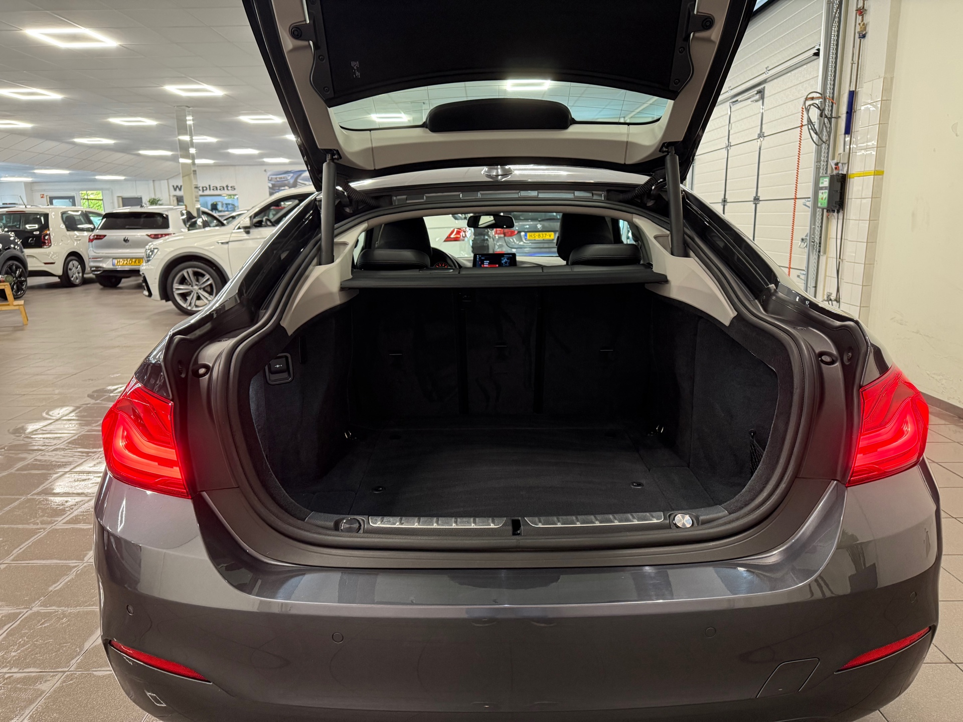 https://www.autokooy.nl//xml/images/45414017-5.JPG