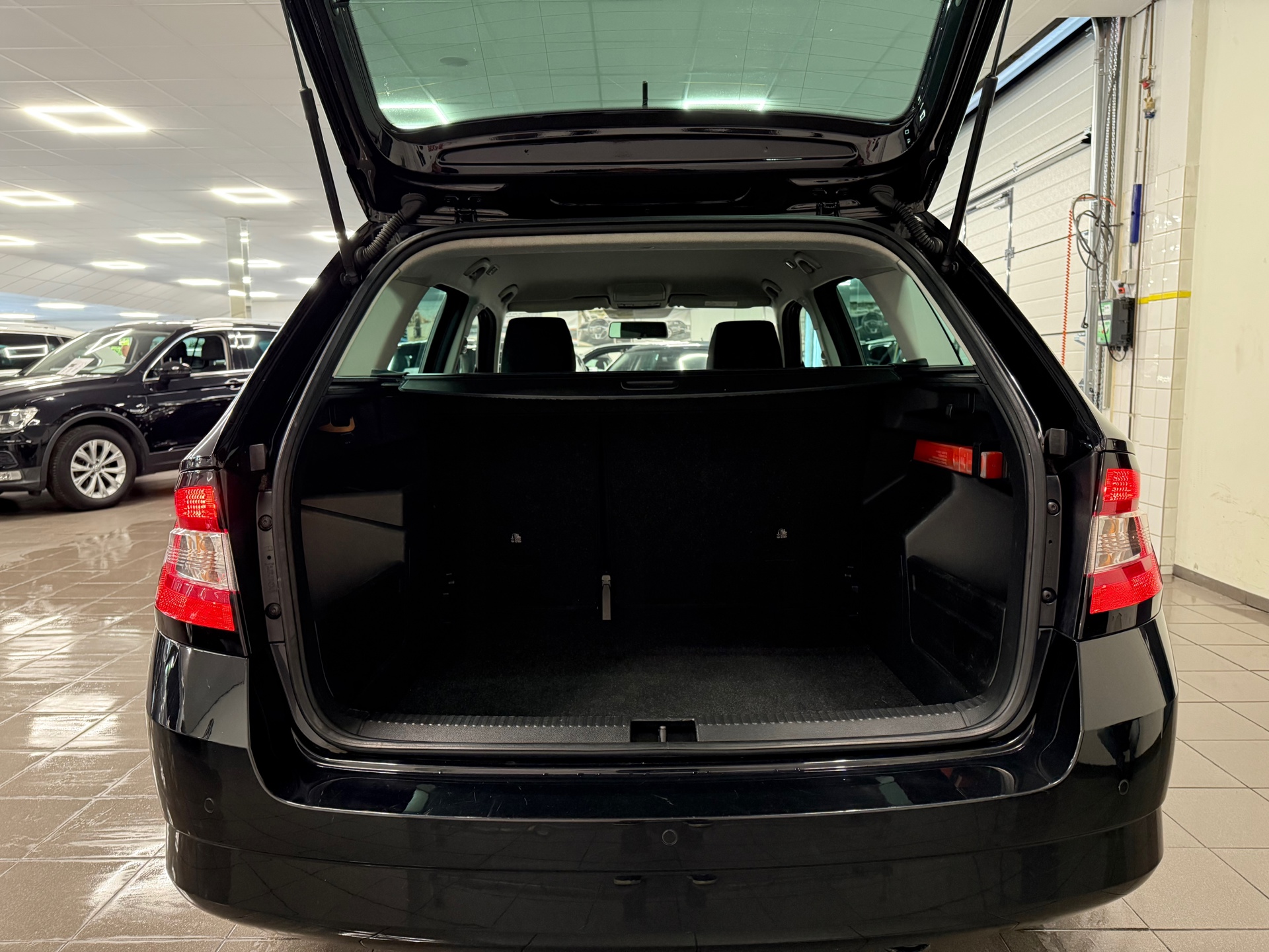 https://www.autokooy.nl//xml/images/45470425-5.JPG