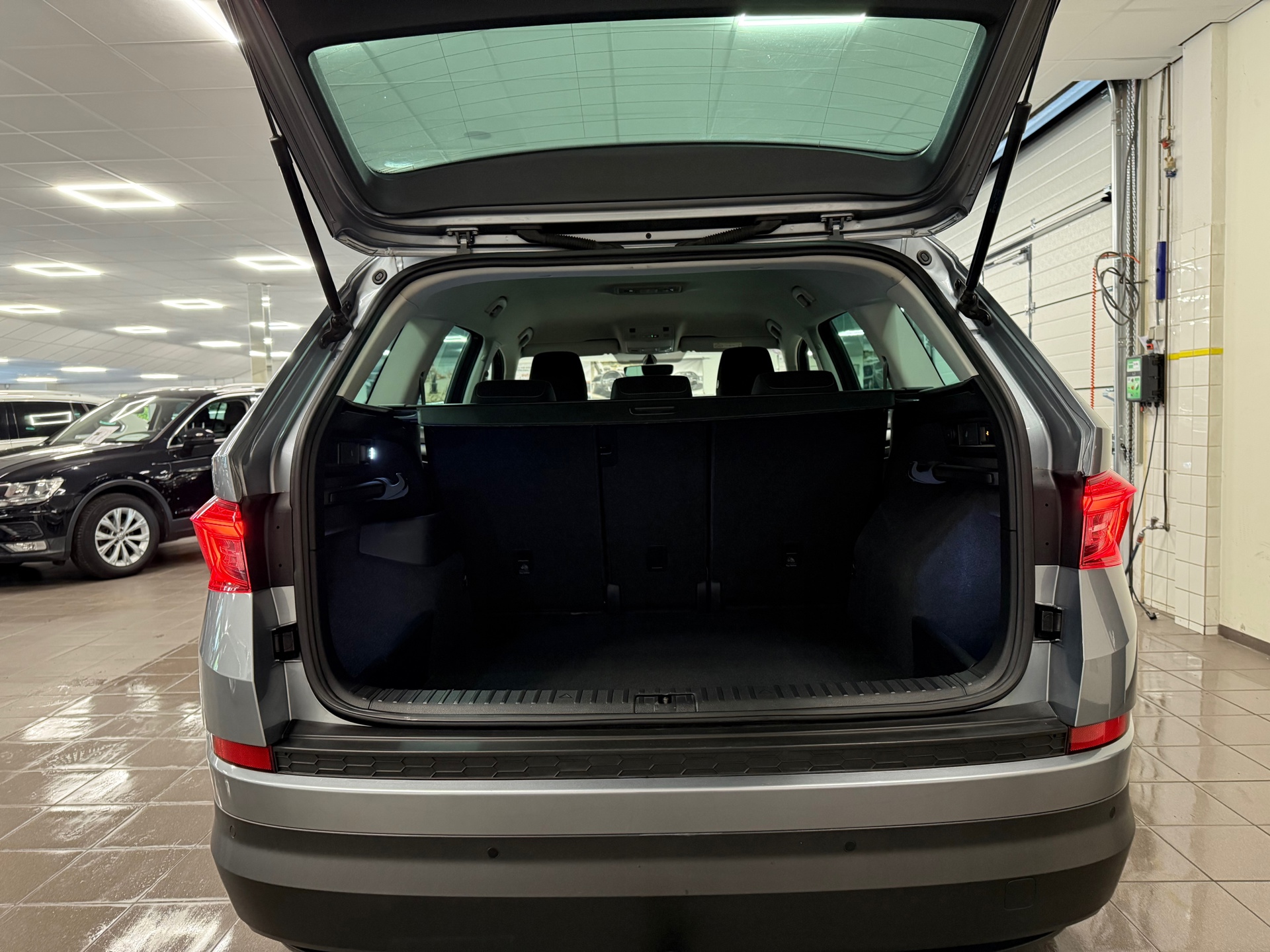 https://www.autokooy.nl//xml/images/45470753-5.JPG