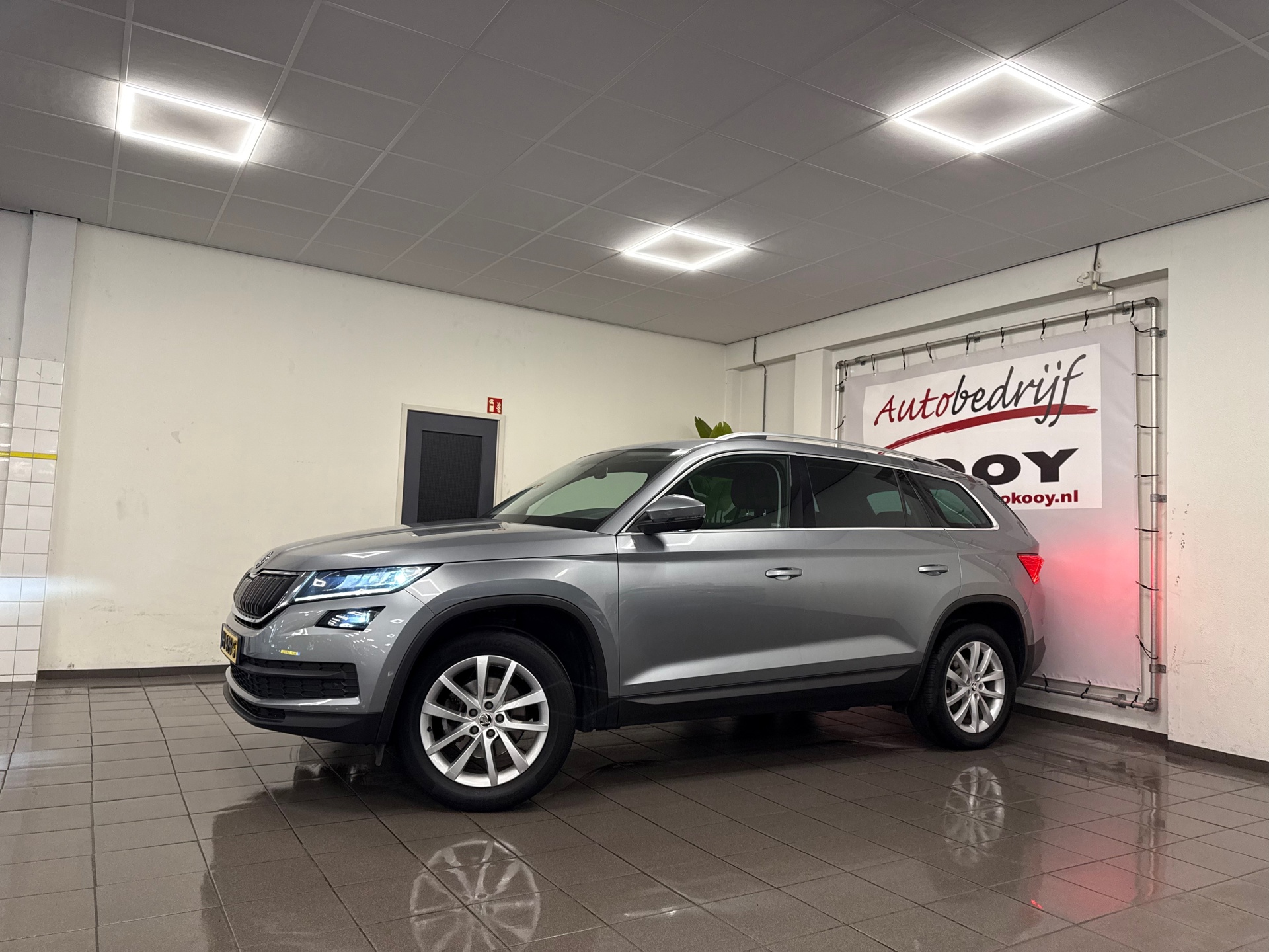 https://www.autokooy.nl//xml/images/45470753-9.JPG
