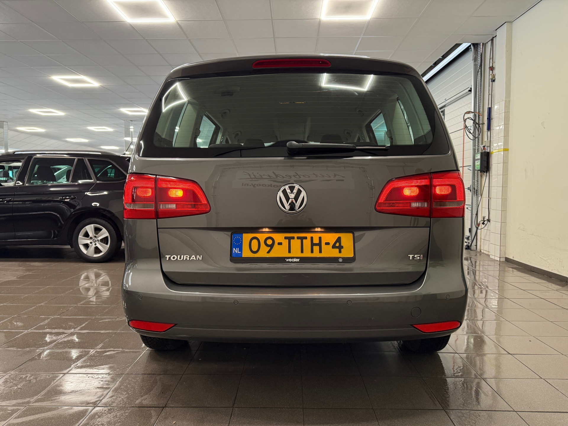 https://www.autokooy.nl//xml/images/45497467-4.JPG