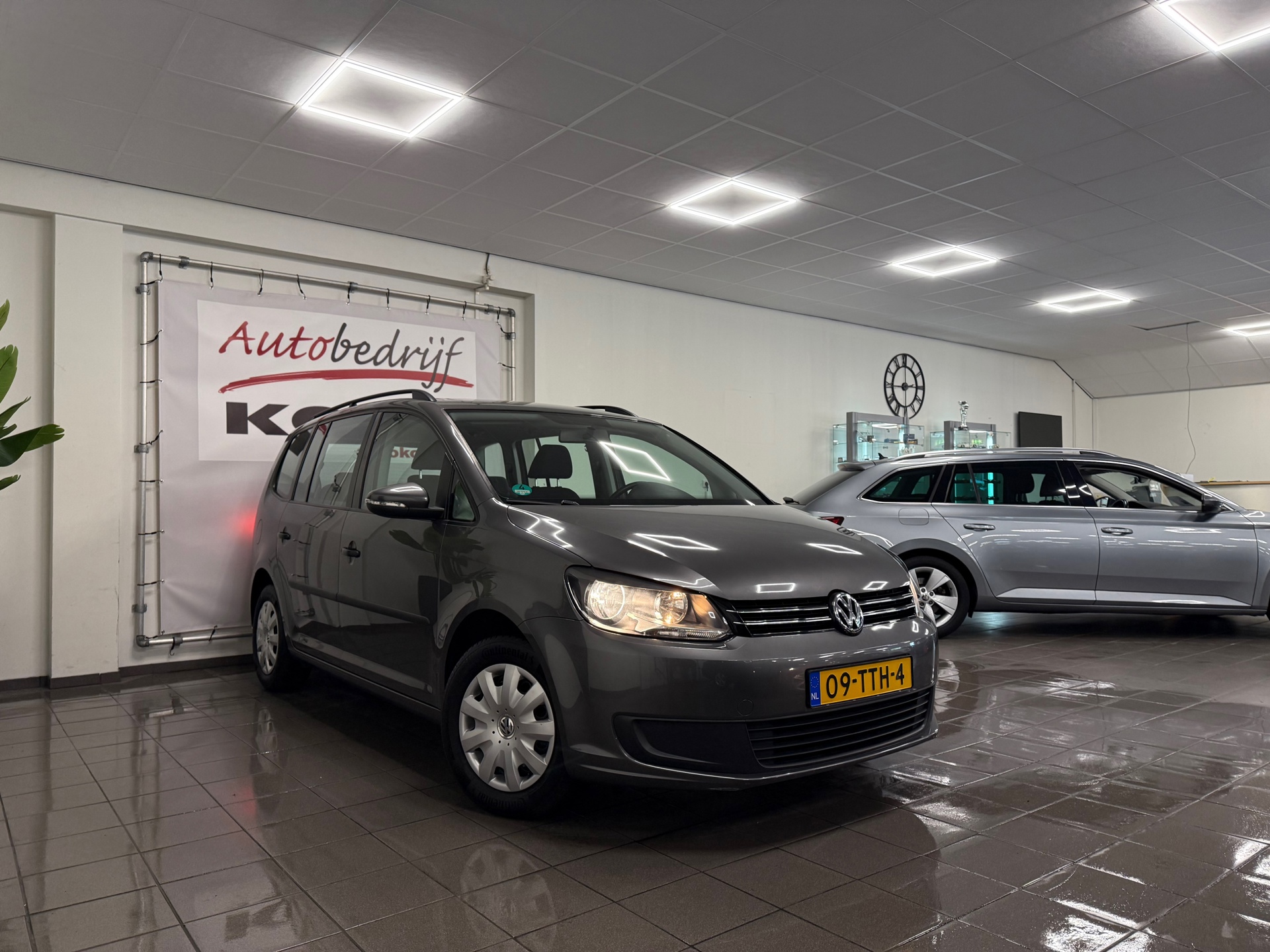 https://www.autokooy.nl//xml/images/45497467-8.JPG