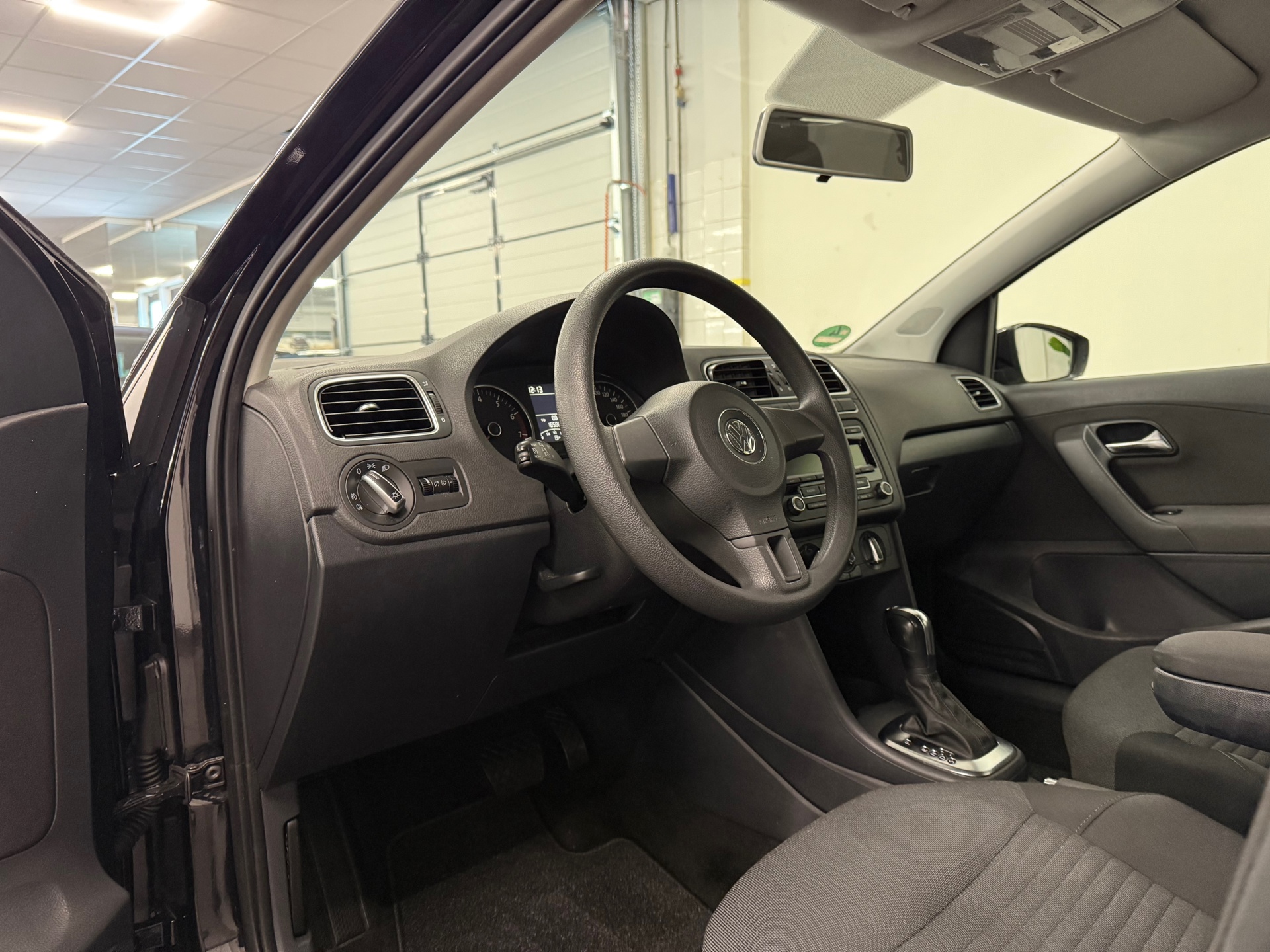 https://www.autokooy.nl//xml/images/45637962-12.JPG