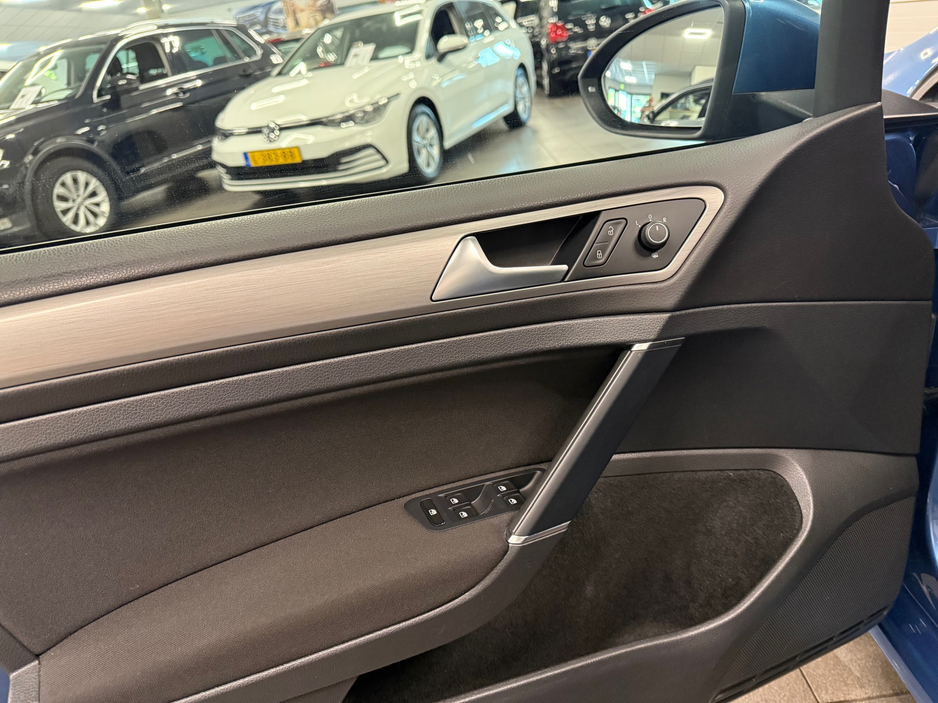 https://www.autokooy.nl//xml/images/45638011-10.JPG