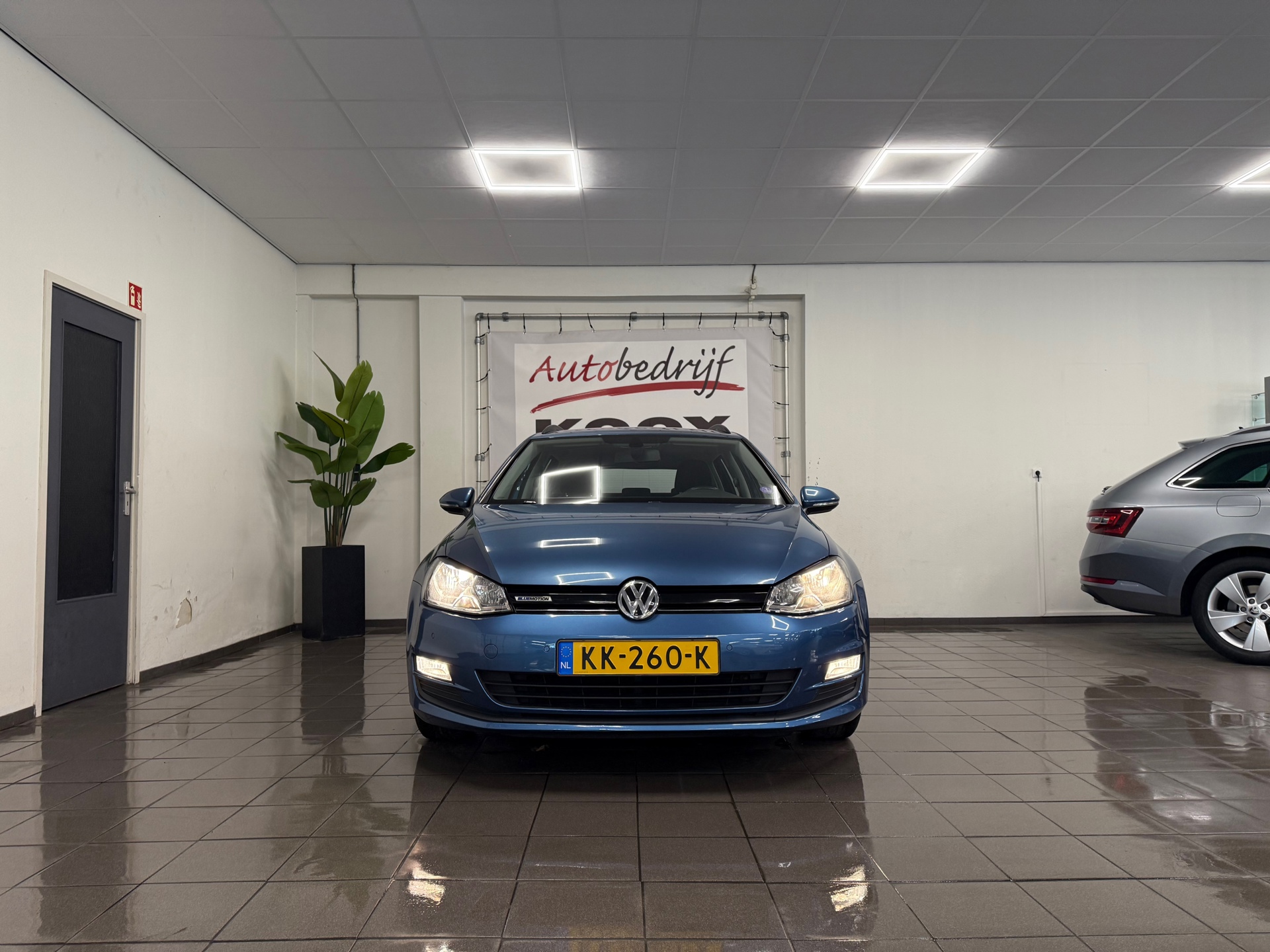 https://www.autokooy.nl//xml/images/45638011-8.JPG
