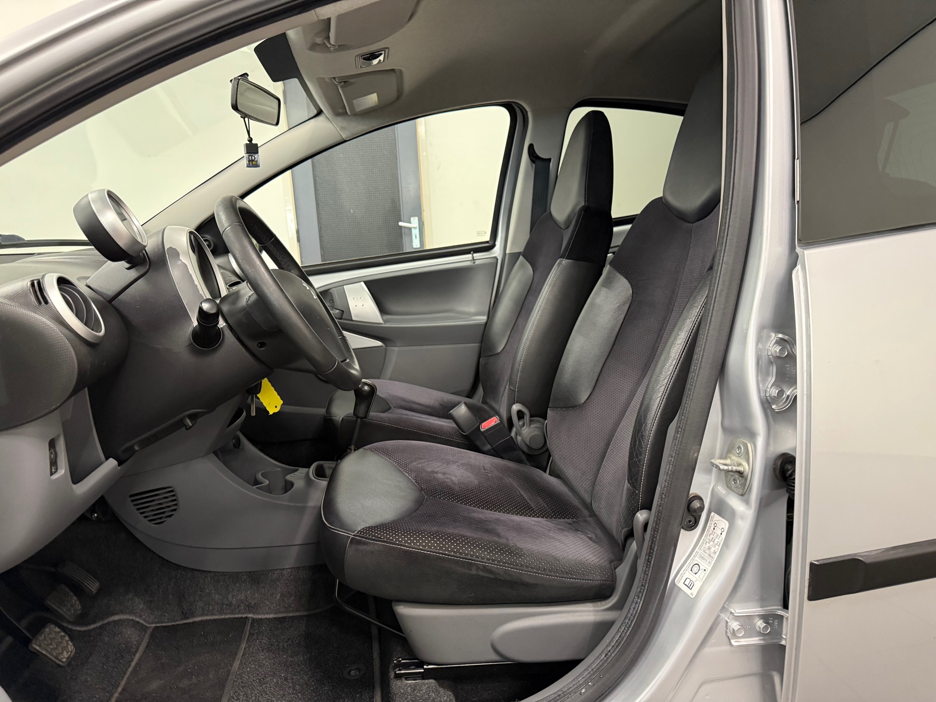 https://www.autokooy.nl//xml/images/45665544-11.JPG