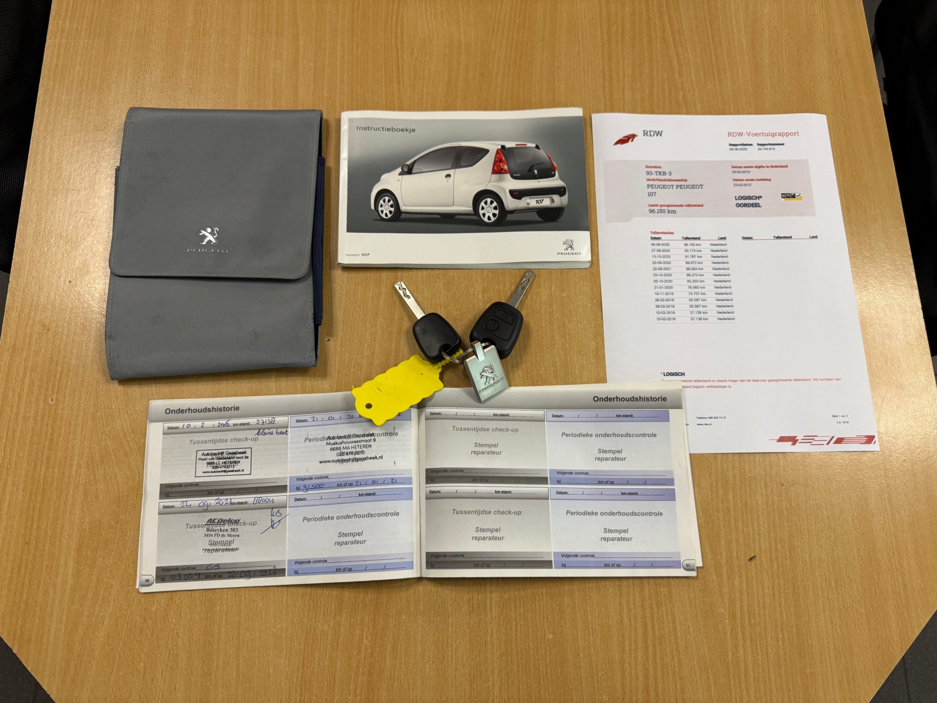 https://www.autokooy.nl//xml/images/45665544-23.JPG