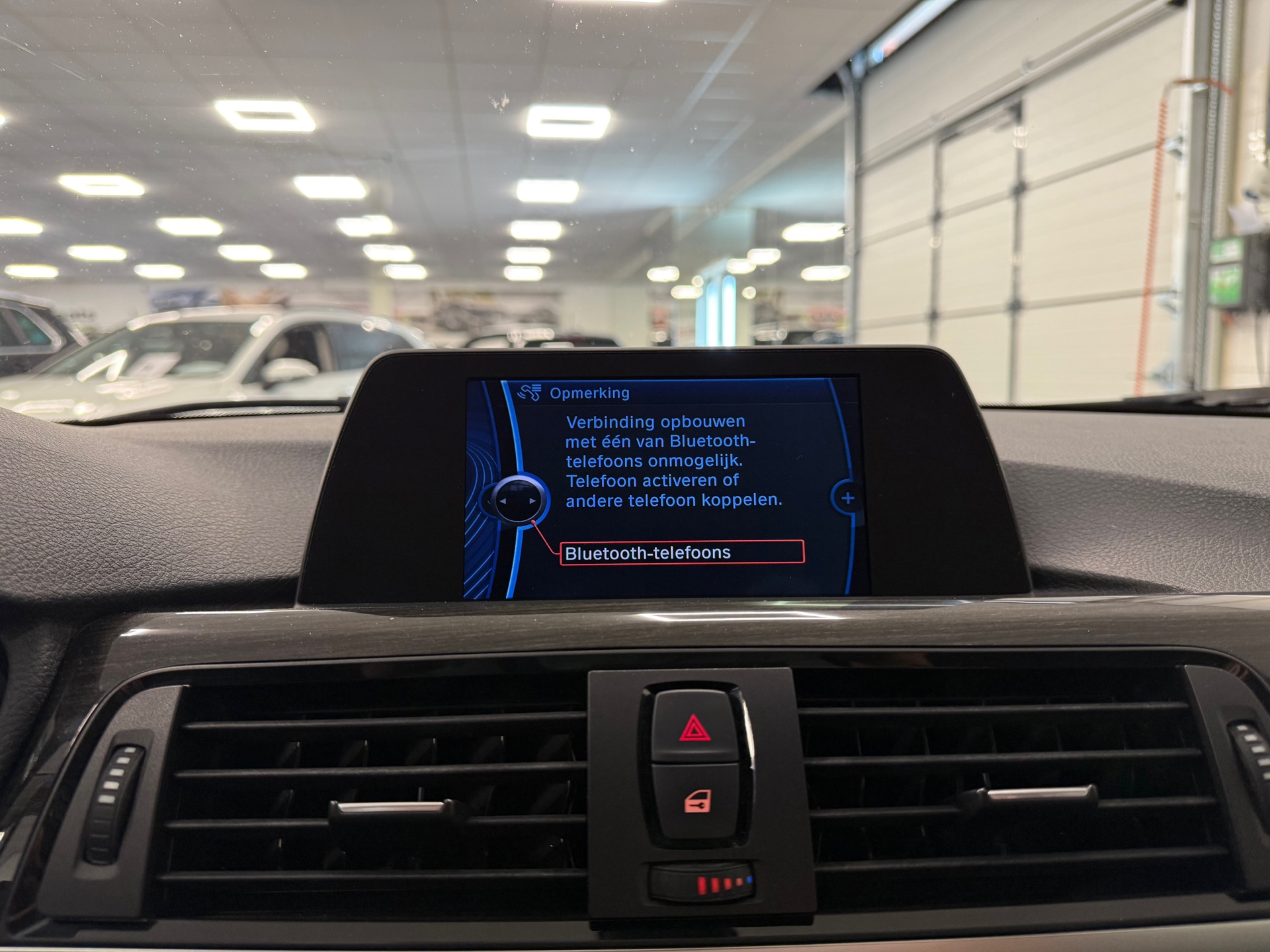 https://www.autokooy.nl//xml/images/45665679-17.JPG