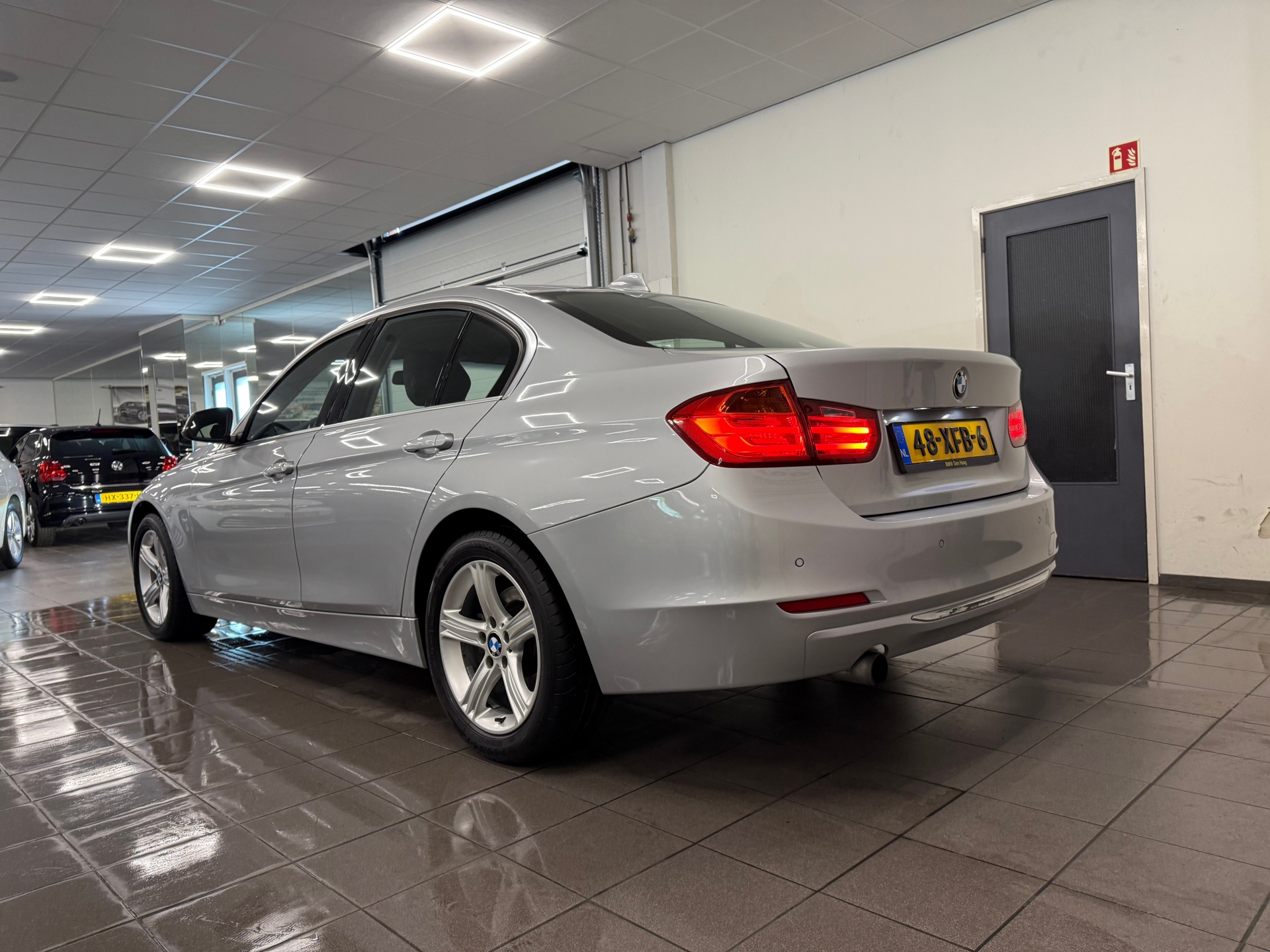 https://www.autokooy.nl//xml/images/45665679-3.JPG