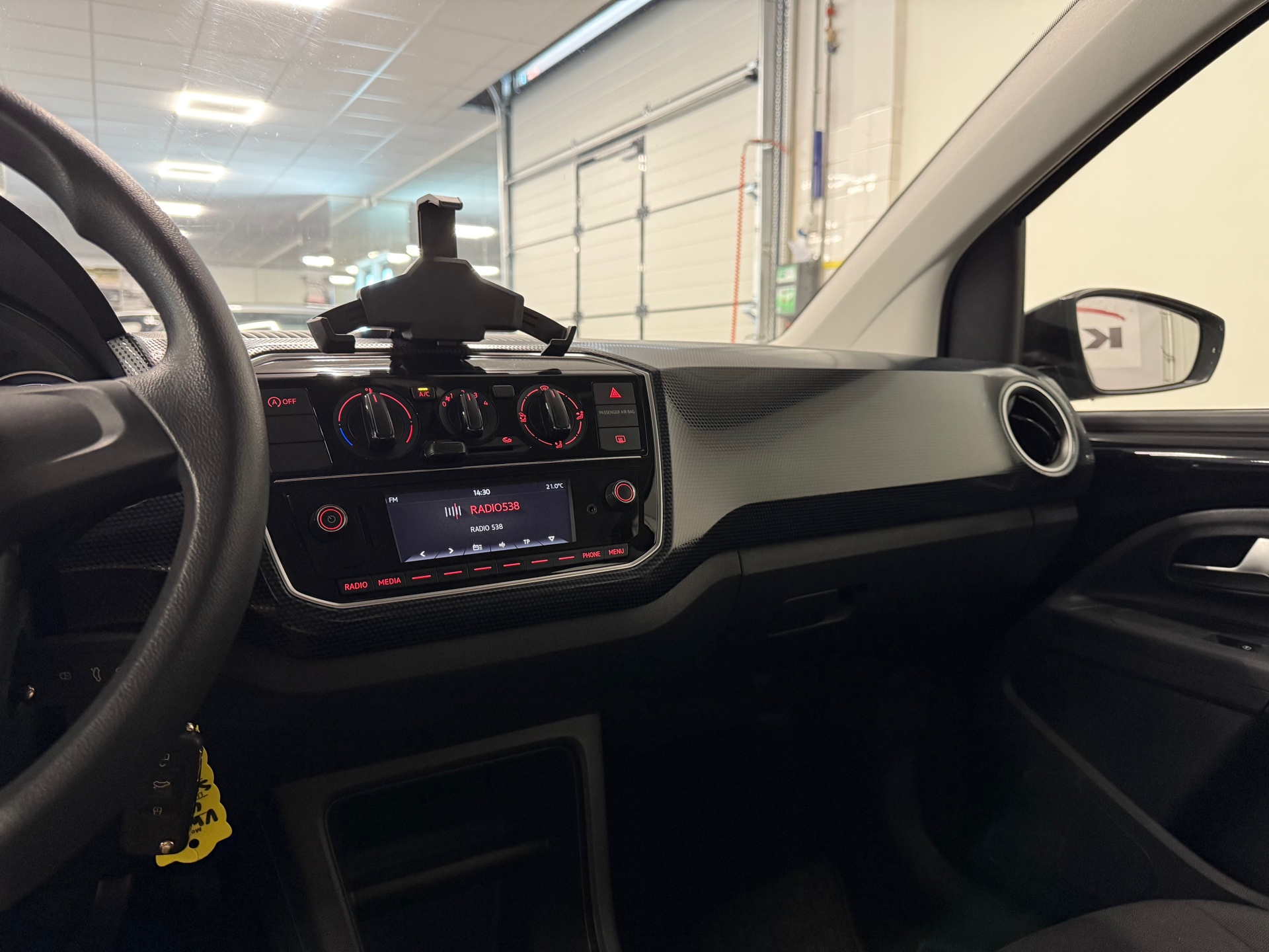 https://www.autokooy.nl//xml/images/45694128-18.JPG