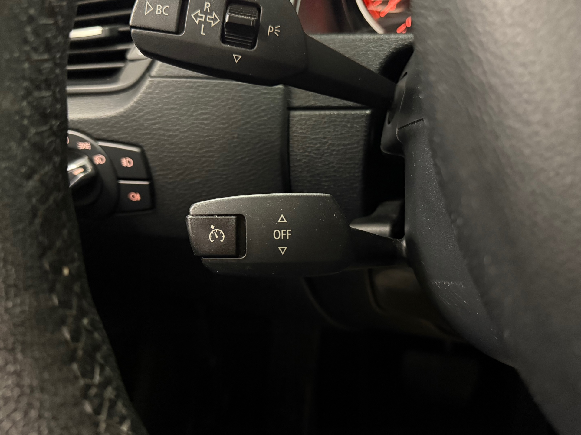 https://www.autokooy.nl//xml/images/45740618-15.JPG