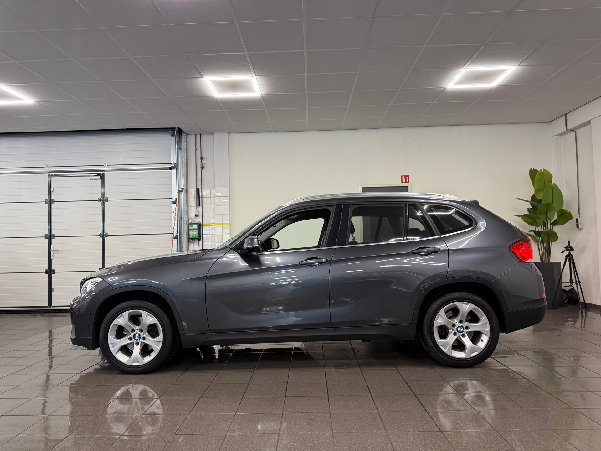 https://www.autokooy.nl//xml/images/45740618-2.JPG