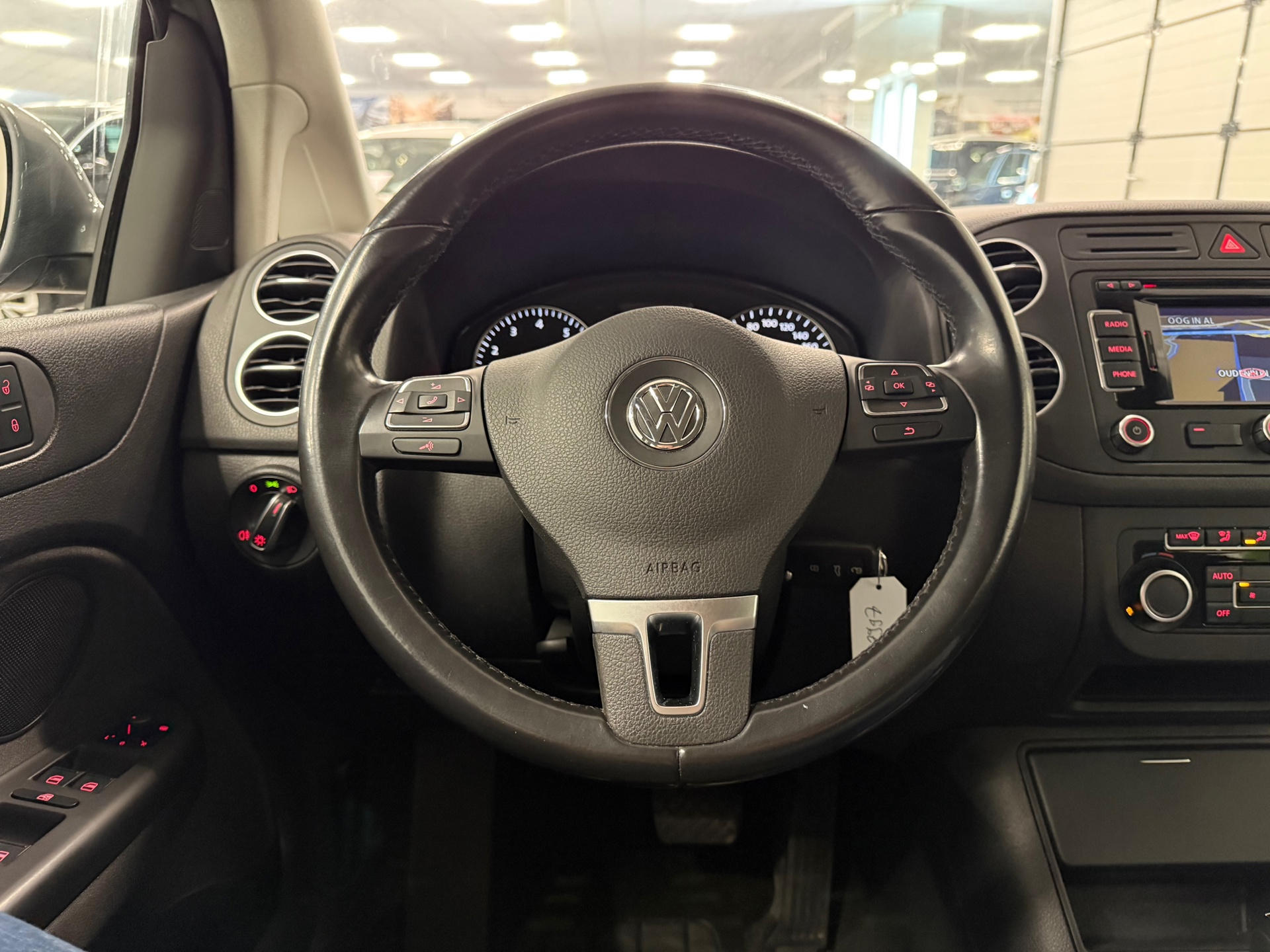 https://www.autokooy.nl//xml/images/45764467-13.JPG