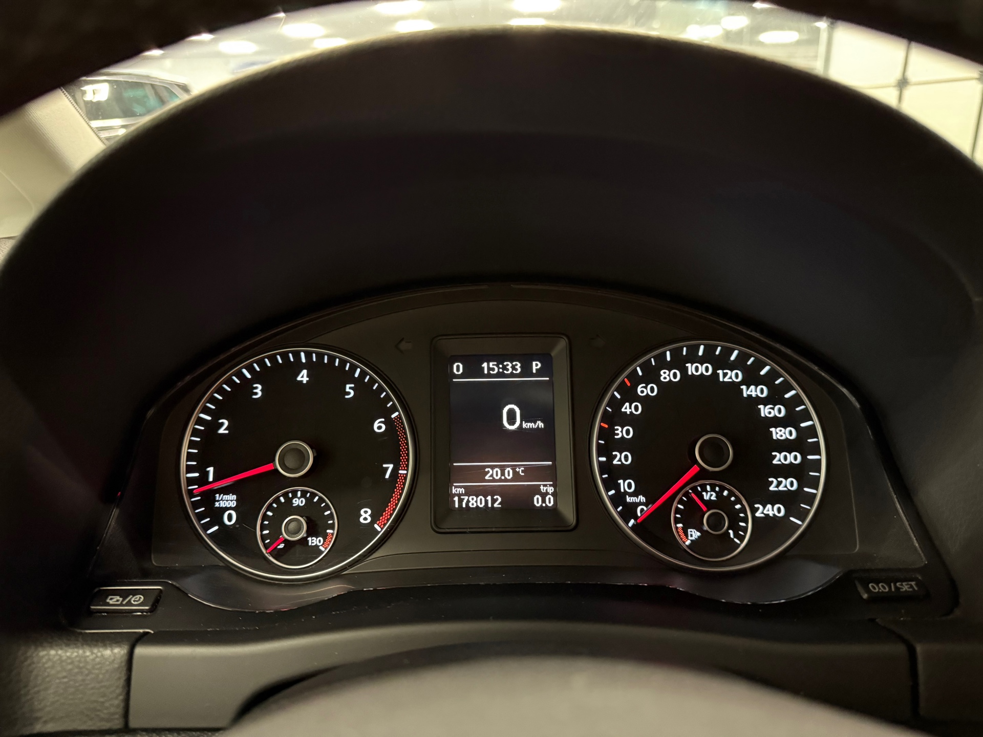 https://www.autokooy.nl//xml/images/45764467-14.JPG