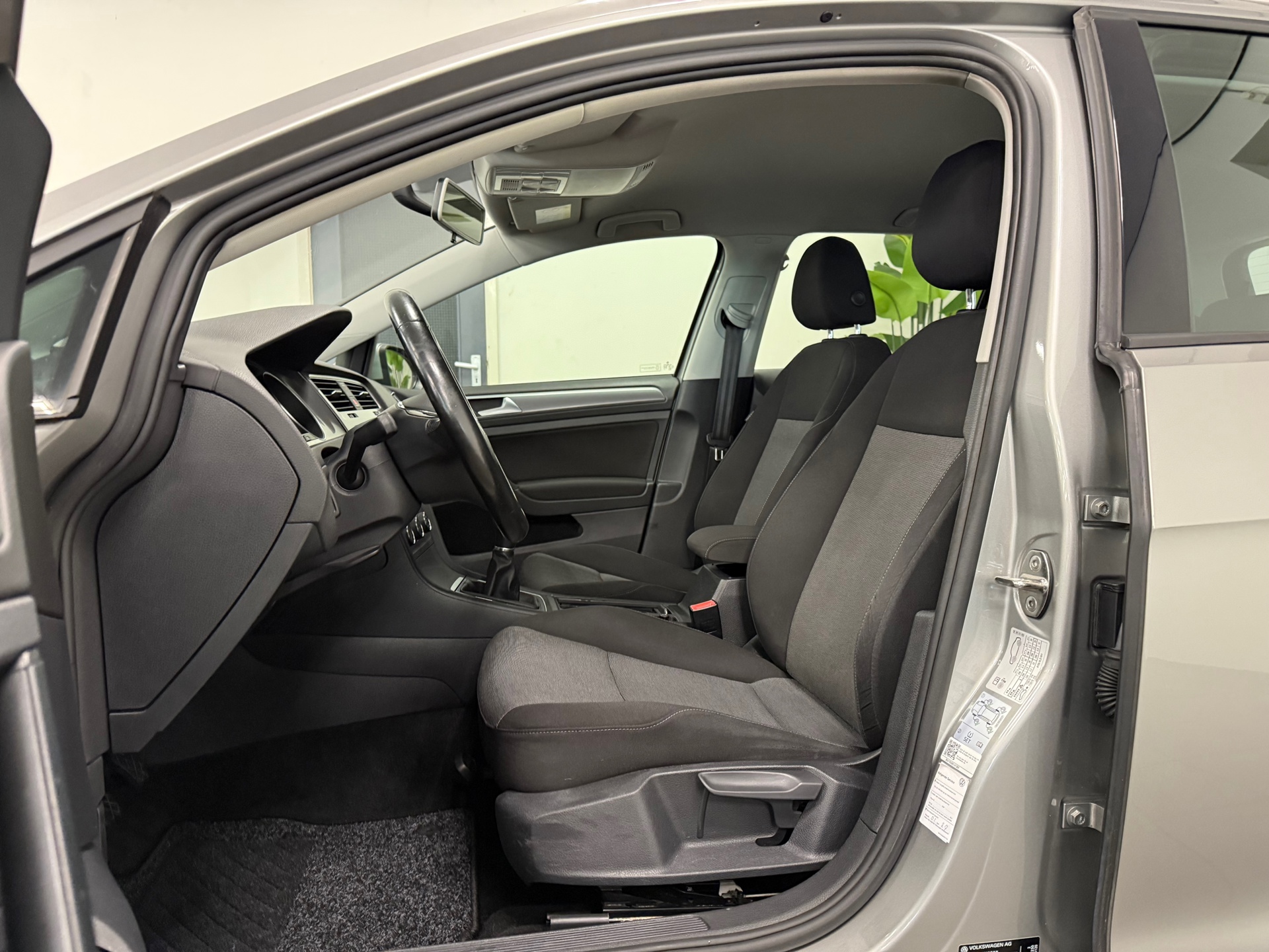 https://www.autokooy.nl//xml/images/45789702-11.JPG