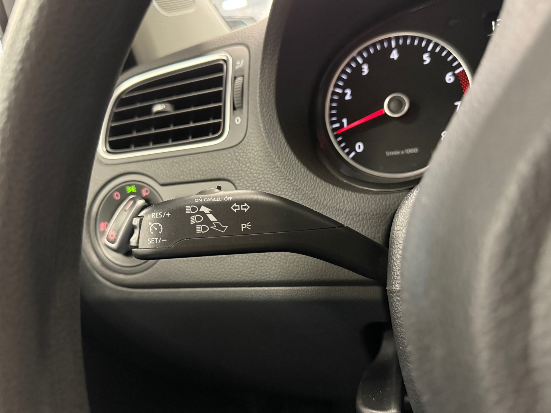https://www.autokooy.nl//xml/images/45814130-15.JPG