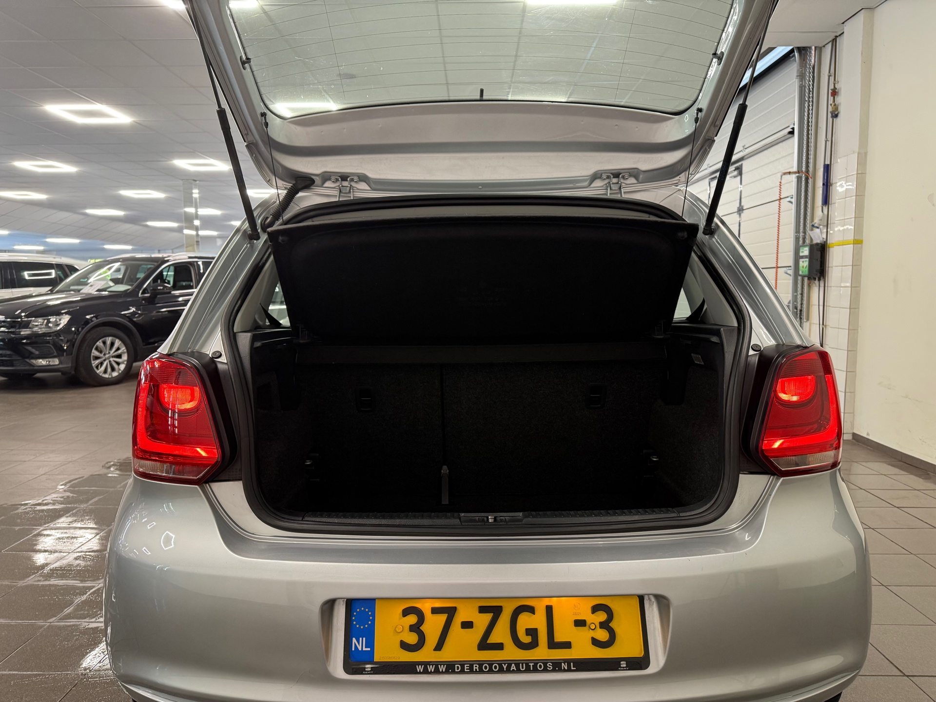 https://www.autokooy.nl//xml/images/45814130-5.JPG